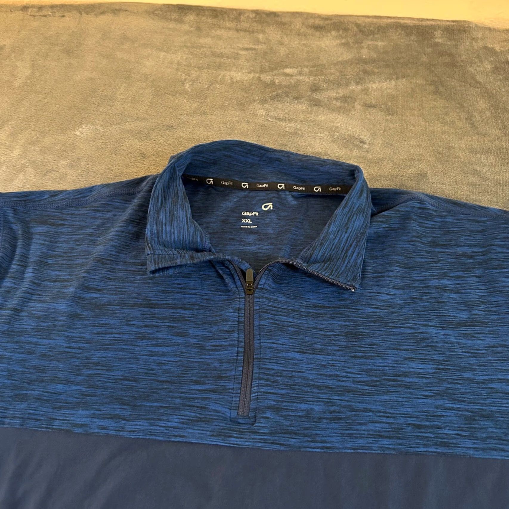 Vintage GapFit Pullover Activewear Top Sweatshirt Long Blue Mens XXL Knit Moisture Wicking Athletic Performance Shoes? Size US XXL / EU 58 / 5 - 3 Thumbnail