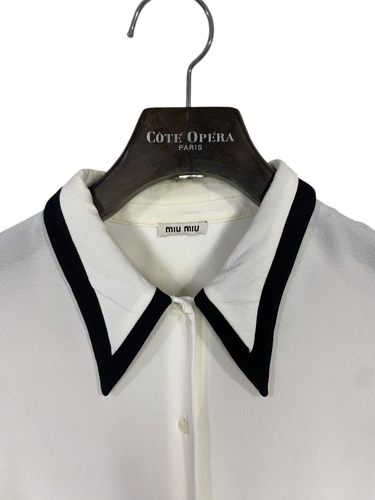 Miu Miu Luxury Miu miu shirt button ups simple design Size M / US 6-8 / IT 42-44 - 4 Thumbnail
