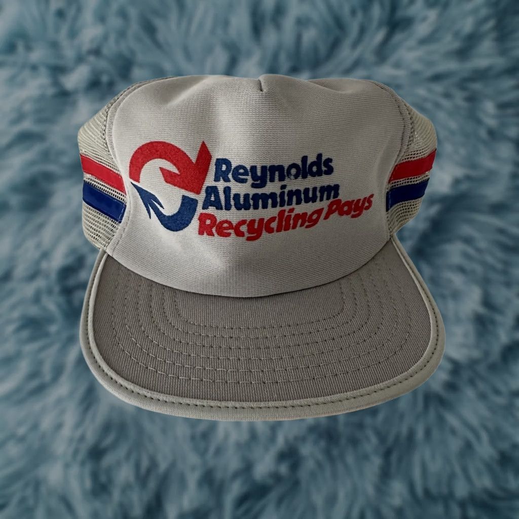 Vintage Vintage 80s Snapback Trucker Striped Cap Hat Reynolds Metal Gray Size ONE SIZE - 1 Thumbnail
