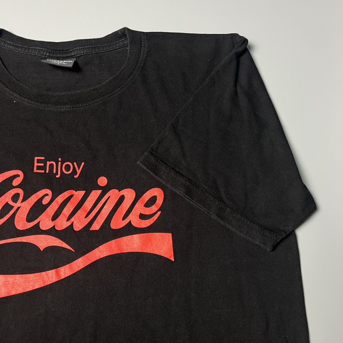 Vintage Vintage enjoy cocaine wording tee grunge coke parody tee Size US L / EU 52-54 / 3 - 3 Thumbnail