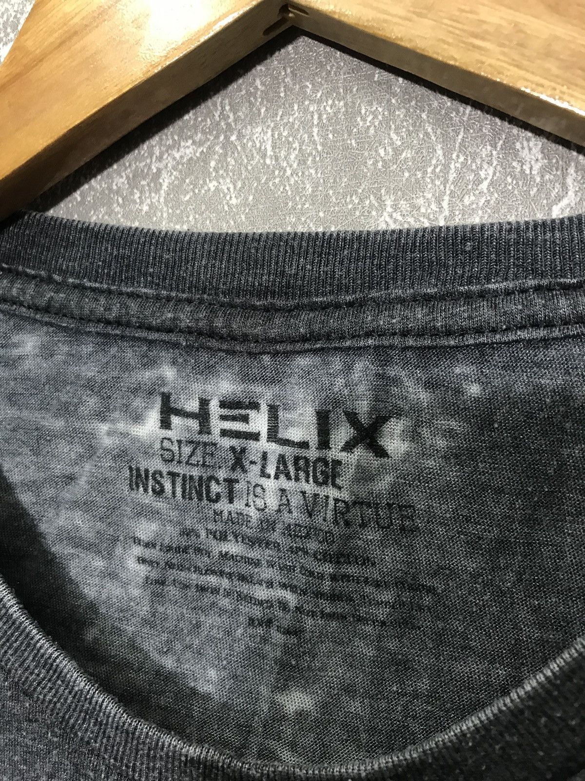 Affliction × Helix × Southpole Helix Affliction Skull Y2K Graphic Tee Size US XL / EU 56 / 4 - 5 Thumbnail