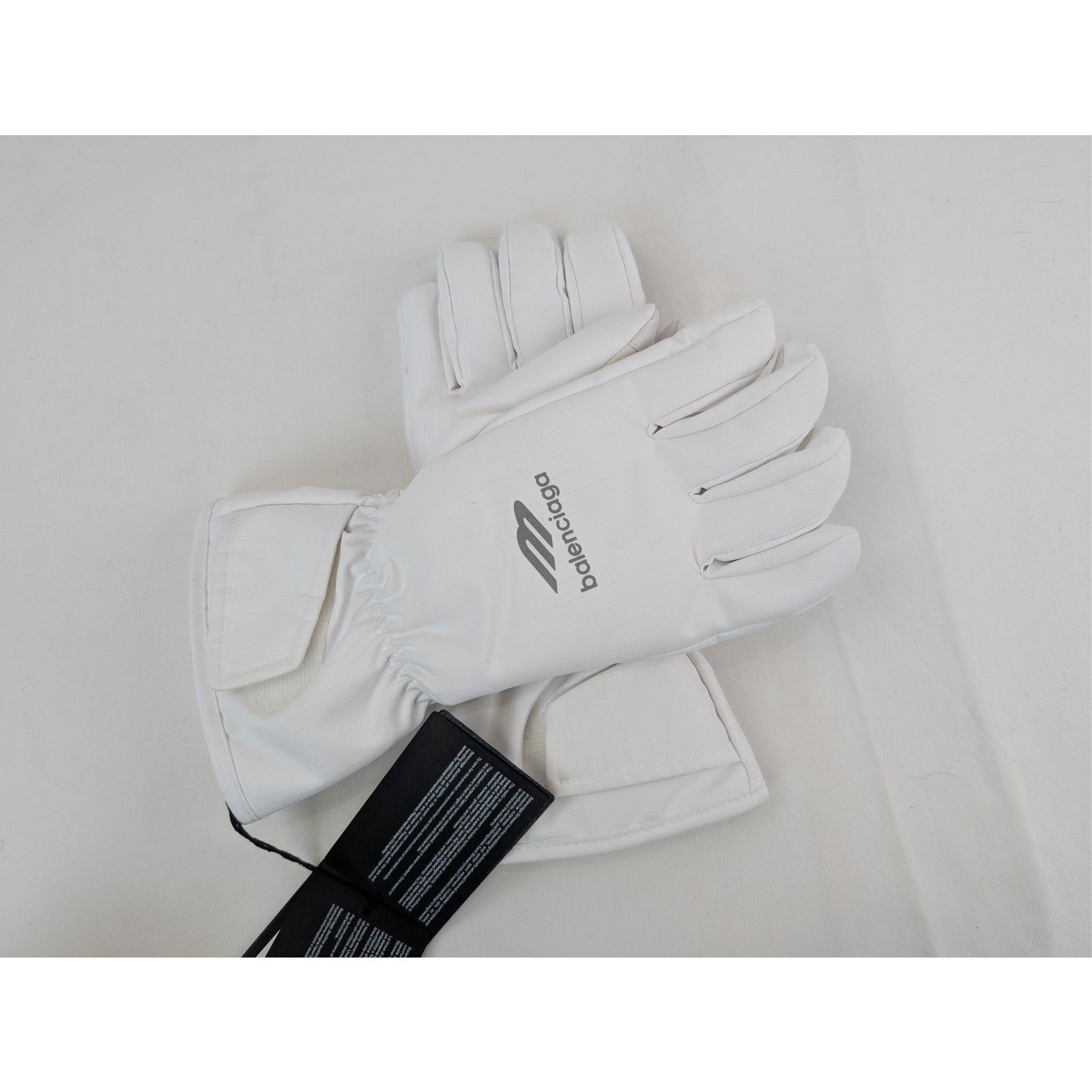 Balenciaga o1rshd1 Size: M / Ripstop Ski Gloves in White Size ONE SIZE - 12 Thumbnail
