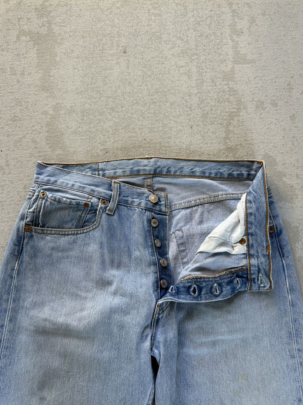 Levi's Vintage Clothing W32 L31 🔥🔥 Vintage Y2K LEVI’S 501 Blue Washed Denim Pants Size US 32 / EU 48 - 8 Thumbnail