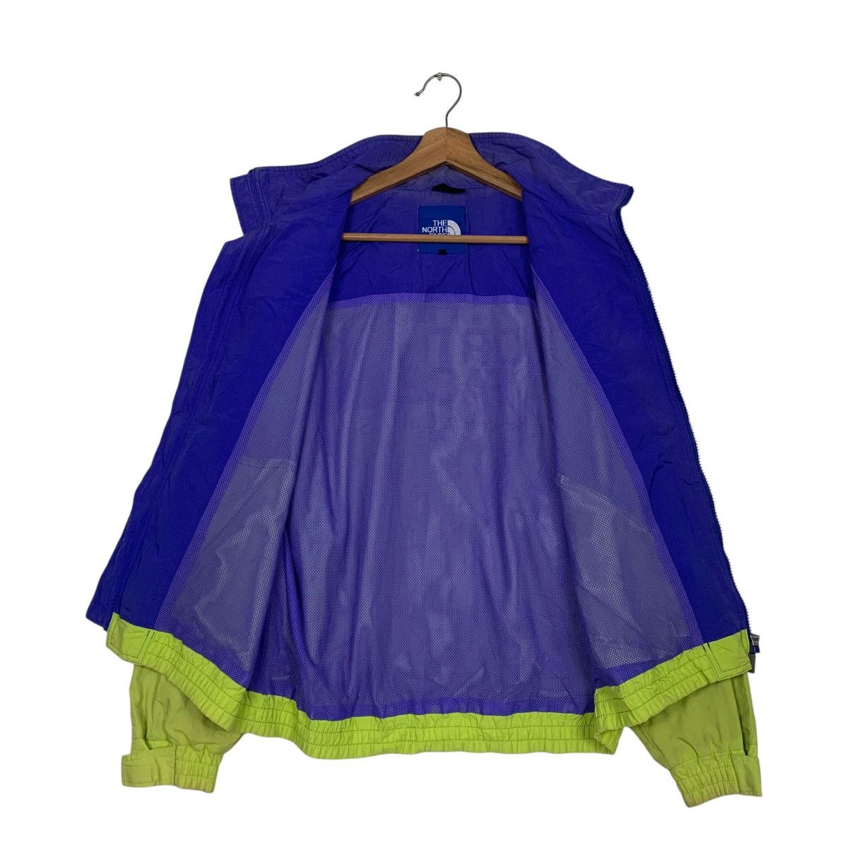 The North Face The North Face Big Logo WindbreakerJacket Size US L / EU 52-54 / 3 - 11 Thumbnail