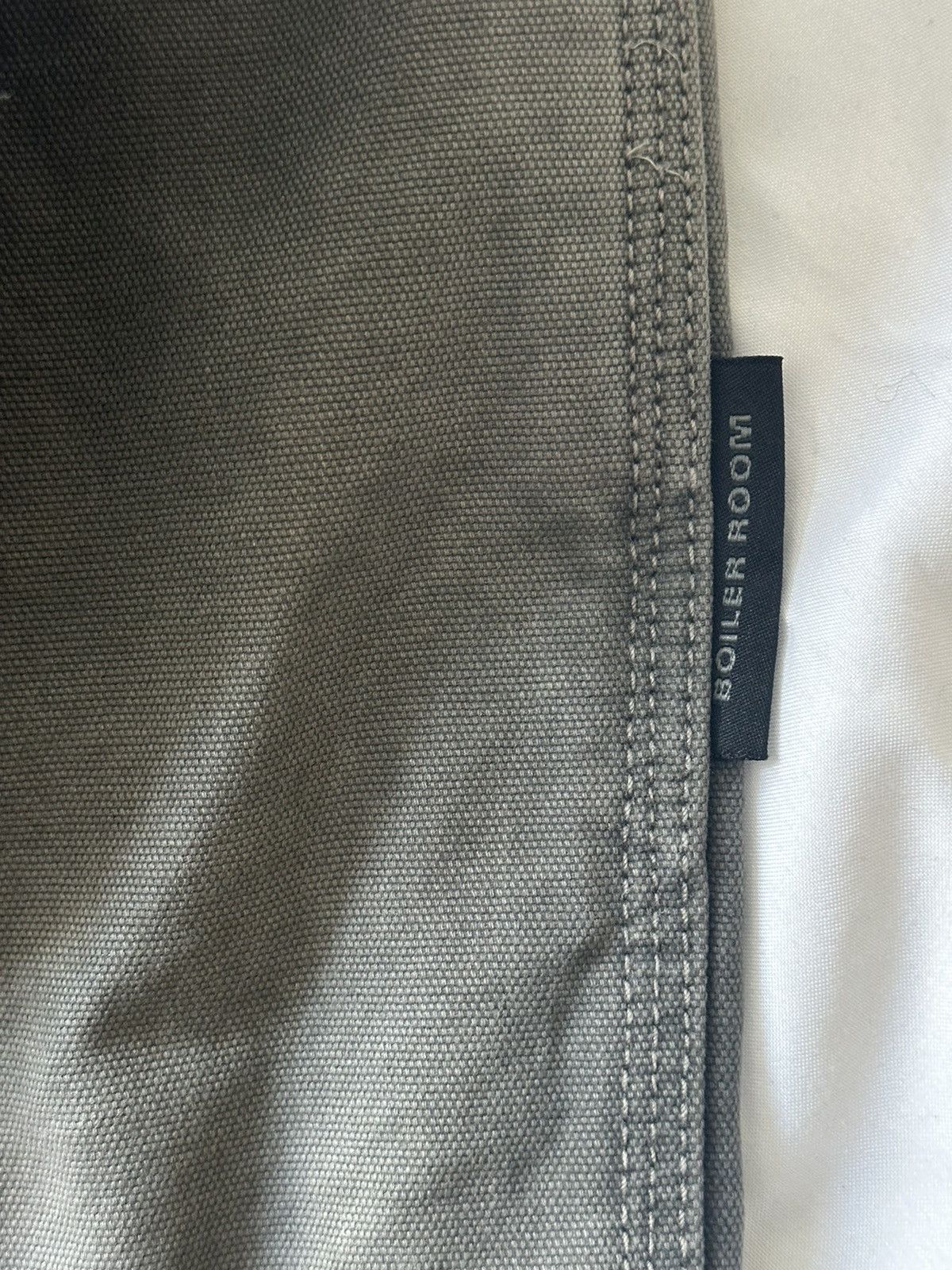 Boiler Room Boiler Room Heavy Canvas Olive Shorts Size US 32 / EU 48 - 4 Thumbnail