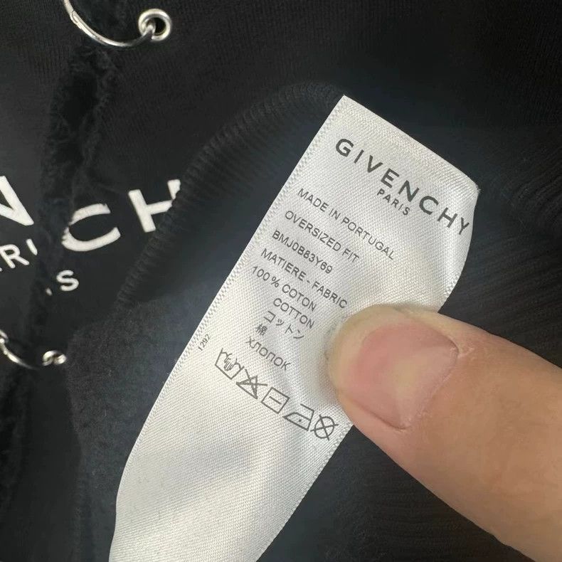 Givenchy Givenchy Size3XL Round-neck Black Shirt with Logo Print and Size US XL / EU 56 / 4 - 8 Thumbnail