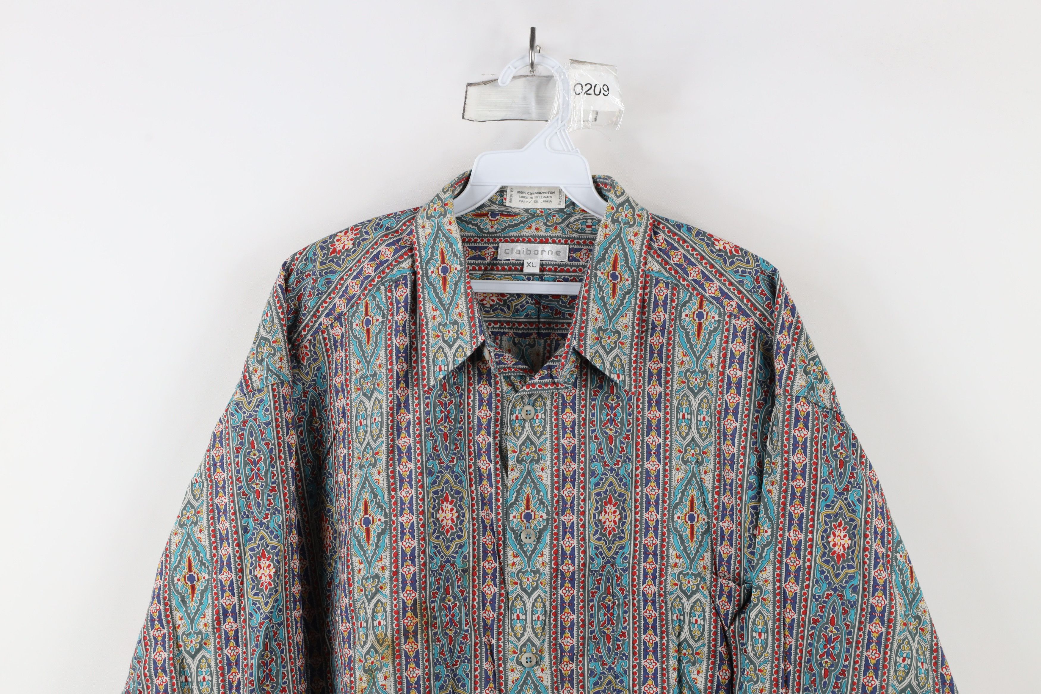 Vintage Vintage 90s Streetwear Tapestry Collared Button Shirt Size US XL / EU 56 / 4 - 2 Thumbnail