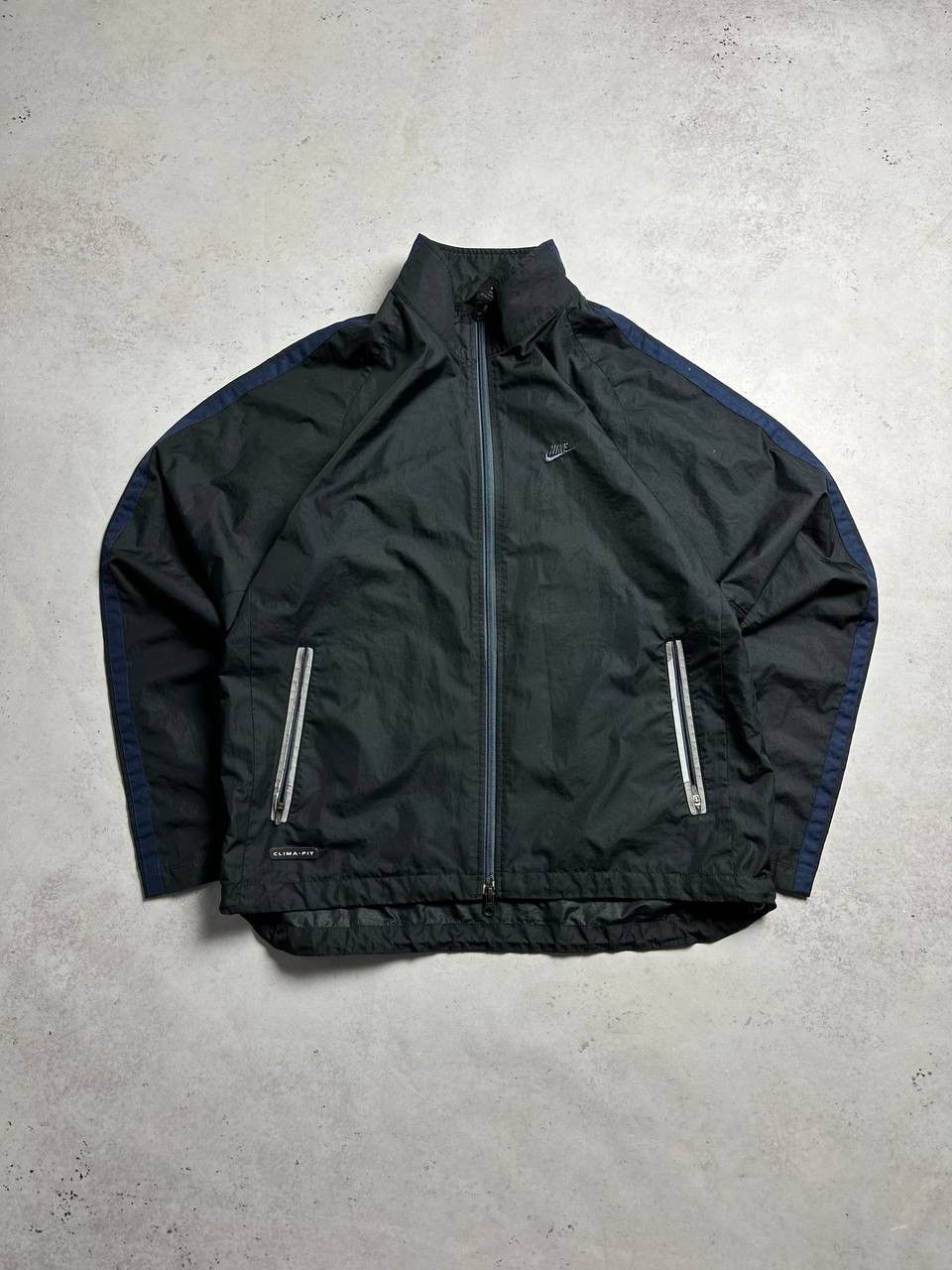 Nike Vintage Nike Swoosh Boxy Nylon Jacket Y2K M Size US M / EU 48-50 / 2 - 1 Thumbnail