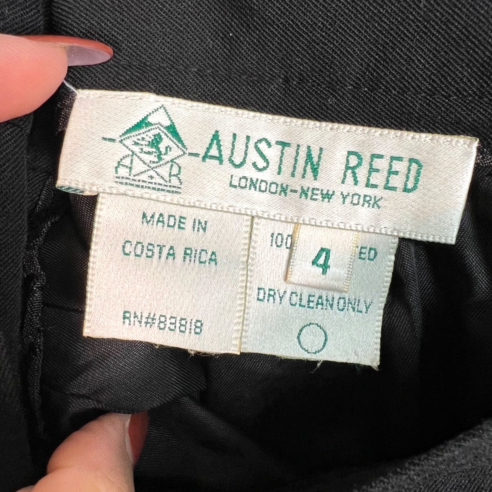 Austin Reed Austin Reed Womens Skirt Midi Black Wool Formal Wear Size 4 Lined Pencil - Dressy, Dry Clean Only - 8/10 Ladies Size 27" / US 4 / IT 40 - 3 Thumbnail