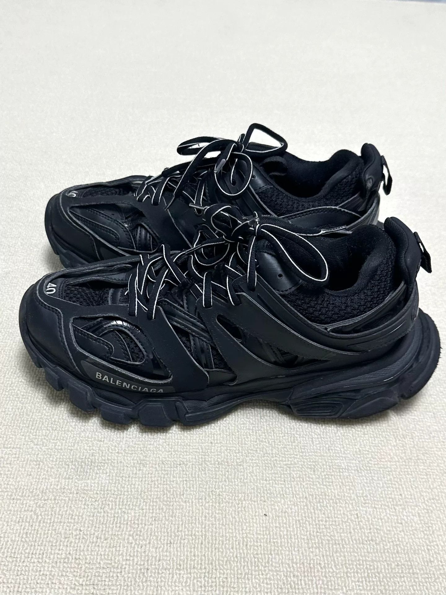 Balenciaga balenciaga low-top nylon sneakers in black Size US 7 / EU 40 - 1 Thumbnail
