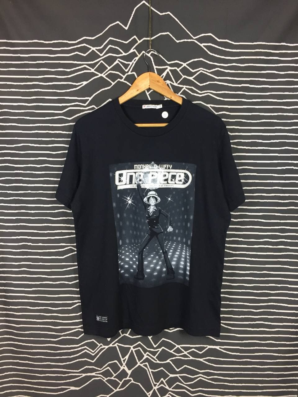 Anime × Japanese Brand × Uniqlo One Piece Luffy I'm Gonna Be King Of Pirates Uniqlo Tee Size US XL / EU 56 / 4 - 1 Thumbnail