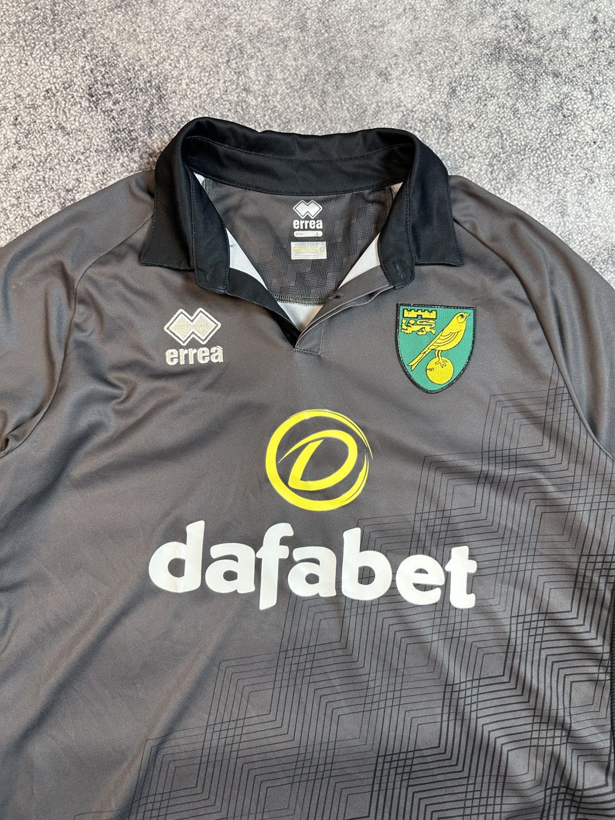 Errea Vintage Errea Norwich City Soccer Jersey Streetwear Rare L Size US L / EU 52-54 / 3 - 2 Thumbnail