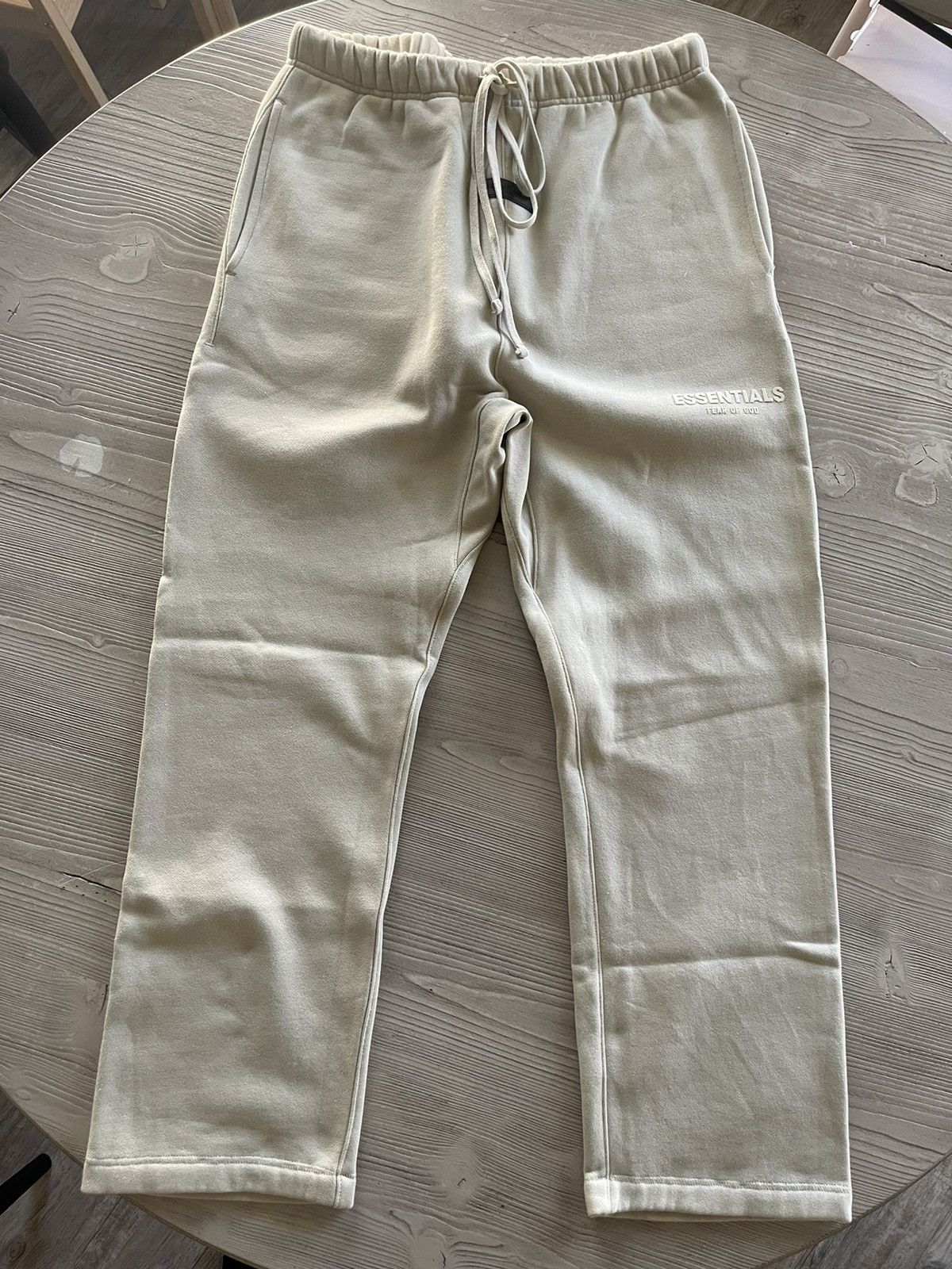 Fear of God × Nordstrom × Pacsun Fear of god essentials sweatpants beige Size US 32 / EU 48 - 1 Thumbnail