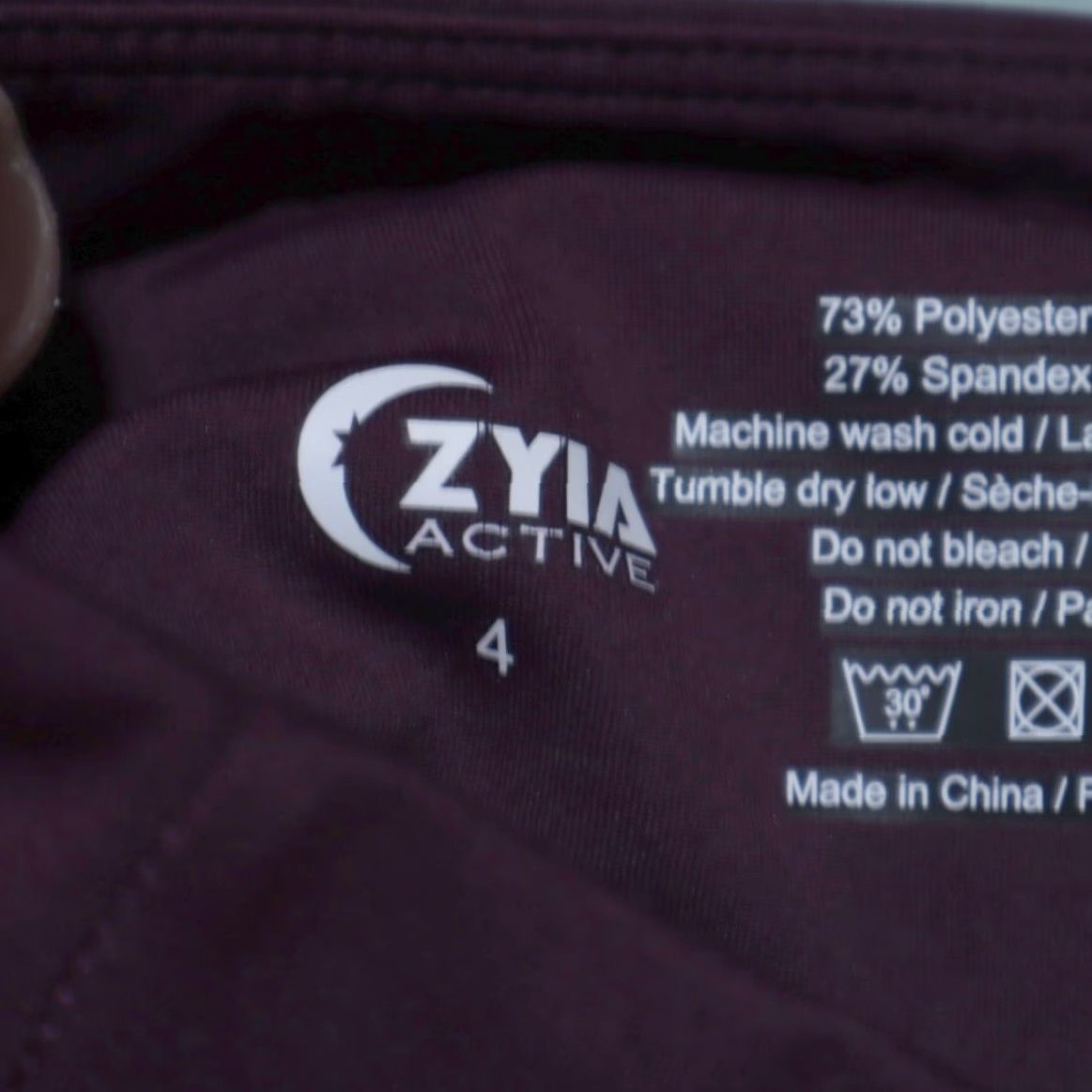 Vintage Zyia Active Pocket HR Crop Leggings Pants Maroon Women's 4 Slim Adult Women Pocket HR Crop Polyester Woven Leggings Maroon 4 Activewear Shirt? Size 27" / US 4 / IT 40 - 5 Thumbnail