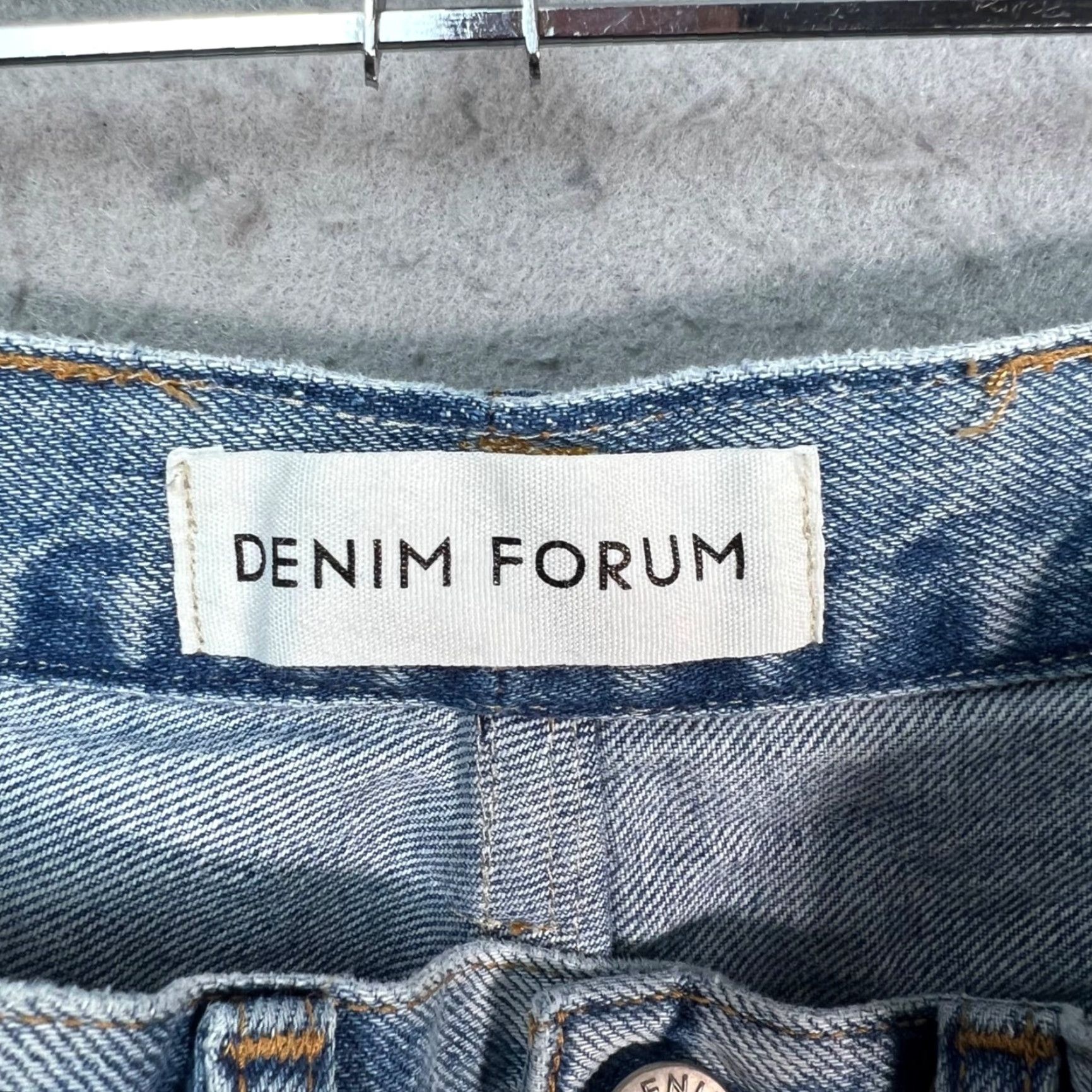Denime Denim Forum Bermuda Shorts Light Wash 29 Denim Forum 5-Pocket Distressed Hem High Rise Adult Womens Regular Size 29" - 3 Thumbnail