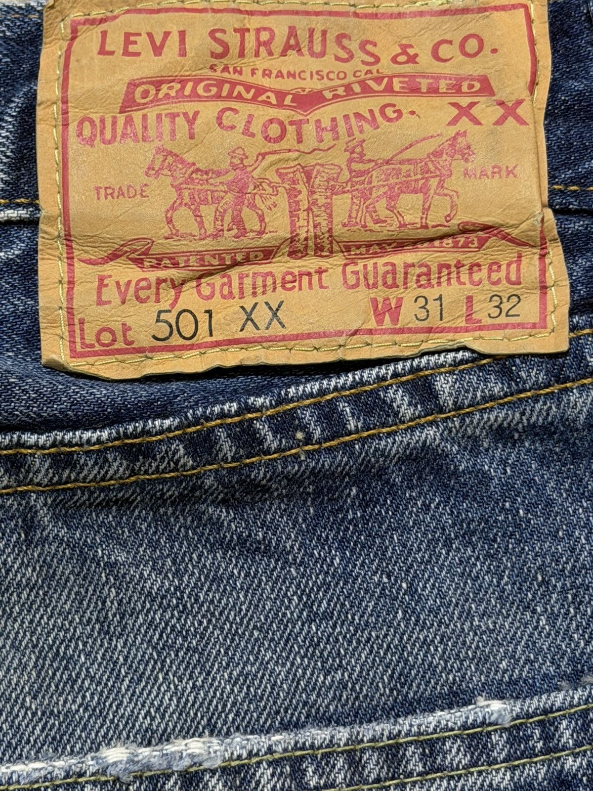 Levi's Vintage 90s Levis 501xx Big E Selvedge Blue Wash Distress Size US 32 / EU 48 - 8 Thumbnail