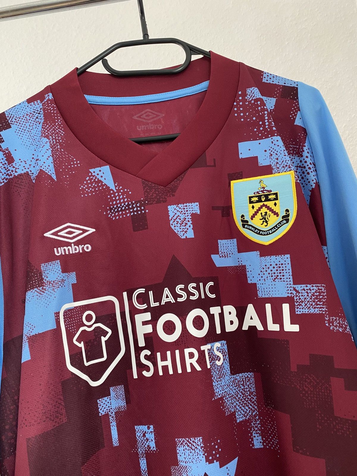 Umbro BURNLEY 2022 2023 Home Soccer Jersey Football Umbro Arsenal Size US XXL / EU 58 / 5 - 2 Thumbnail