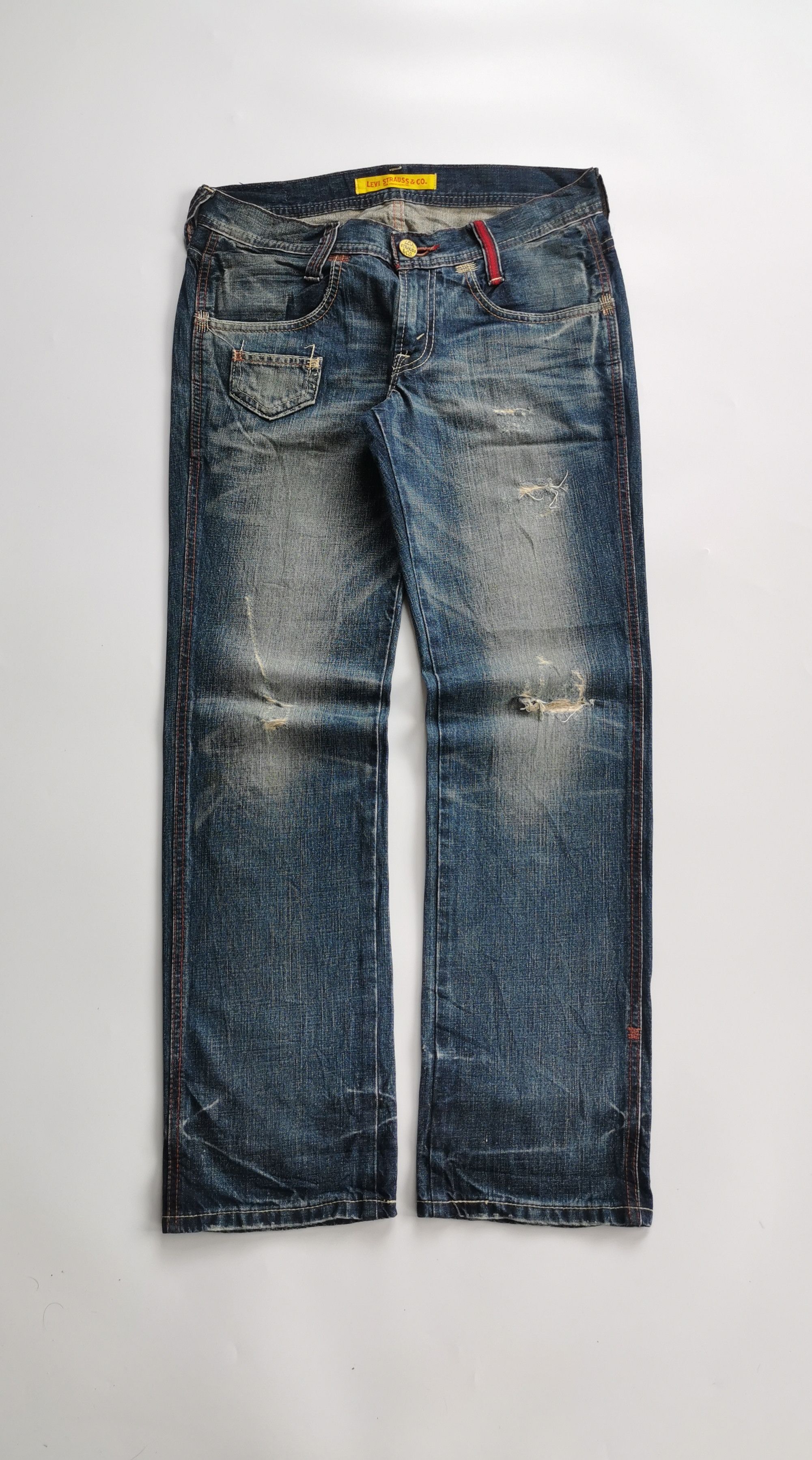 Levi's Vintage Levis Women Size 31" - 1 Thumbnail