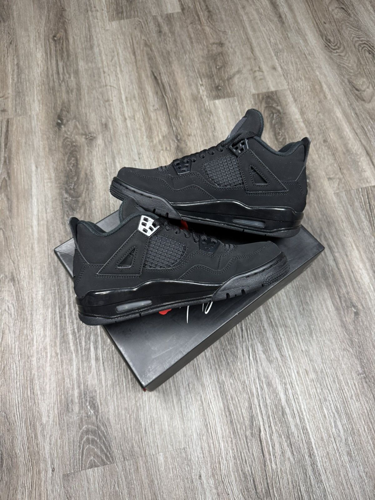 Jordan Brand Jordan 4 Retro Black Cat (2020) (GS) Size 5.5Y/7W Size US 5.5 / EU 38 - 3 Thumbnail
