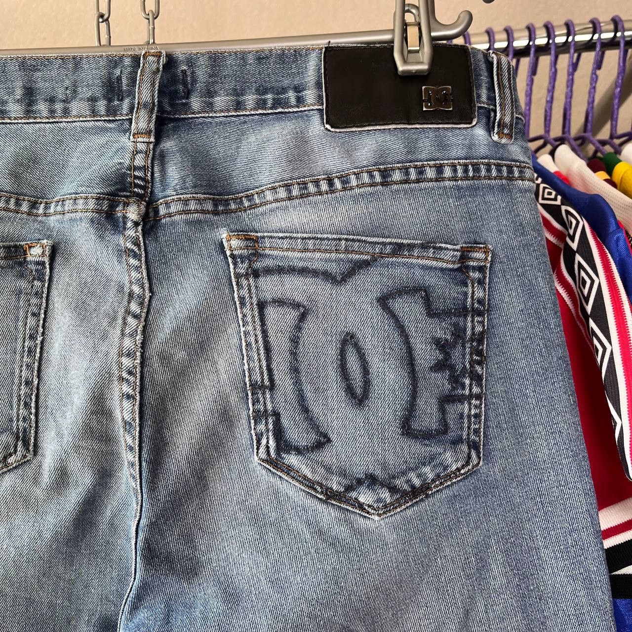 DC DC Shoes Big Logo Skater Rap Denim Pants Jeans SK8 Size 33 Size US 33 - 3 Thumbnail