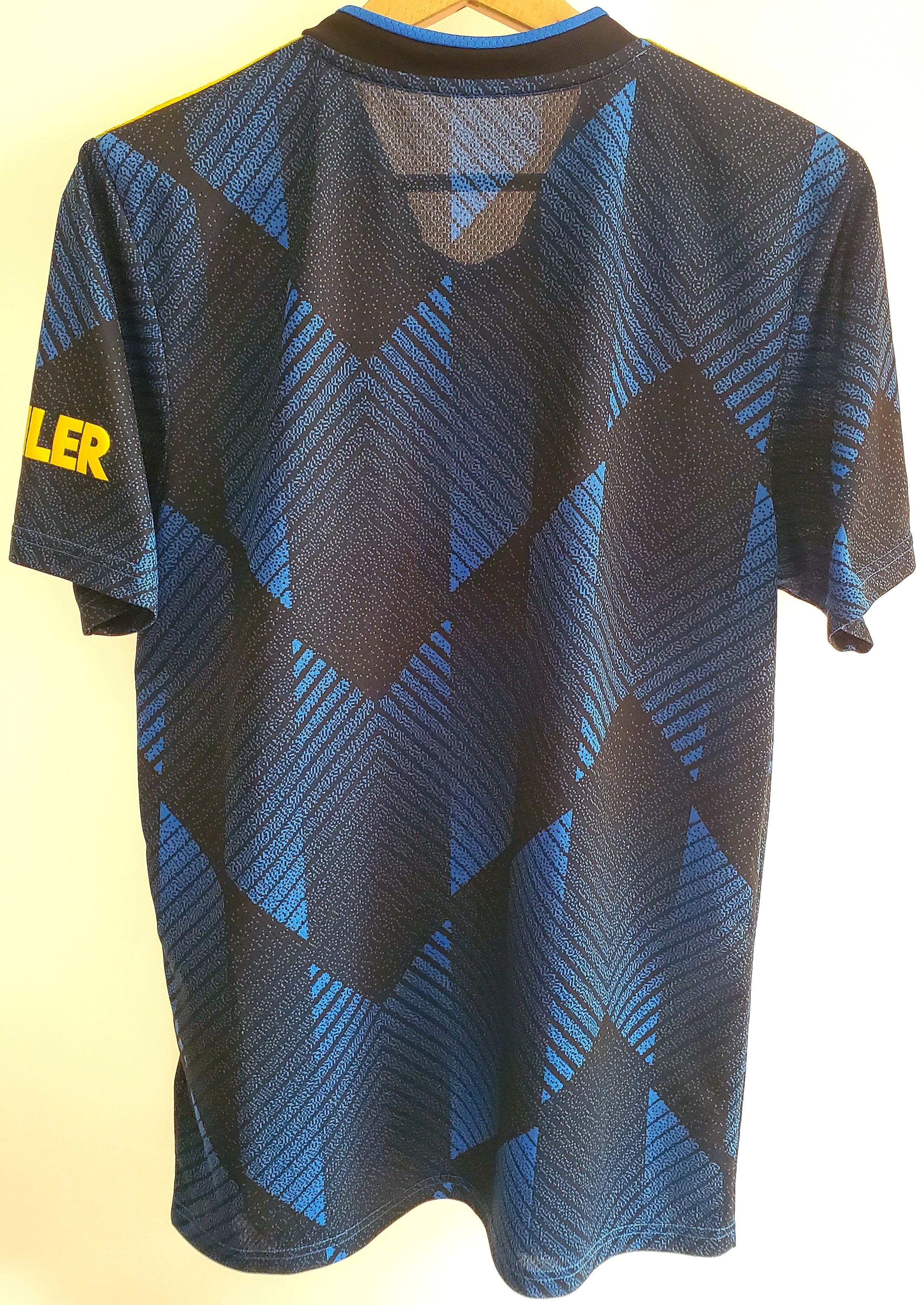 Adidas Manchester United 2021/2022 Away Jersey perfect condition S Size US S / EU 44-46 / 1 - 5 Thumbnail