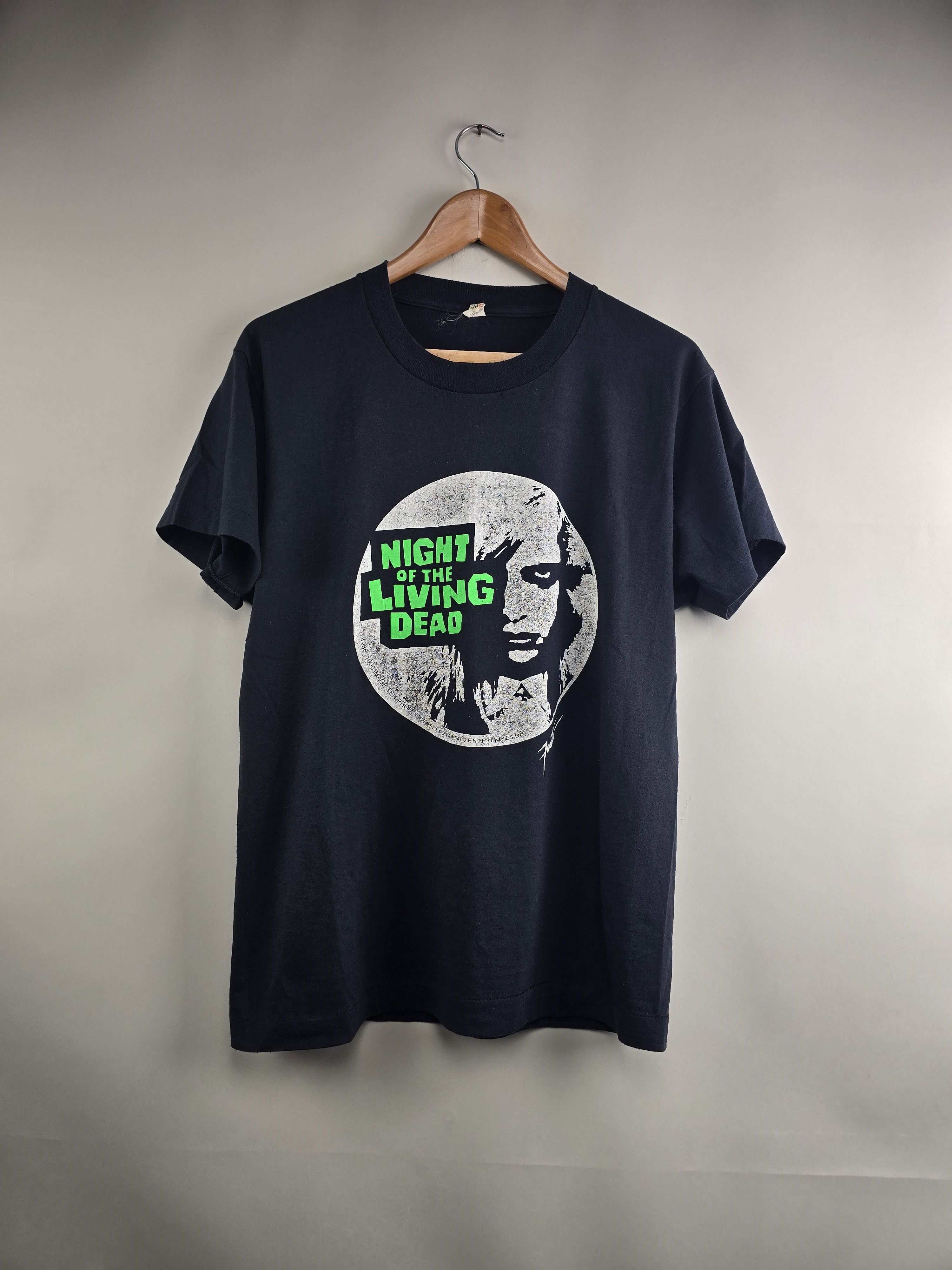 Band Tees × Vintage 1990 Night of the living dead Horror movie tee L 20" 27" Size US L / EU 52-54 / 3 - 1 Thumbnail