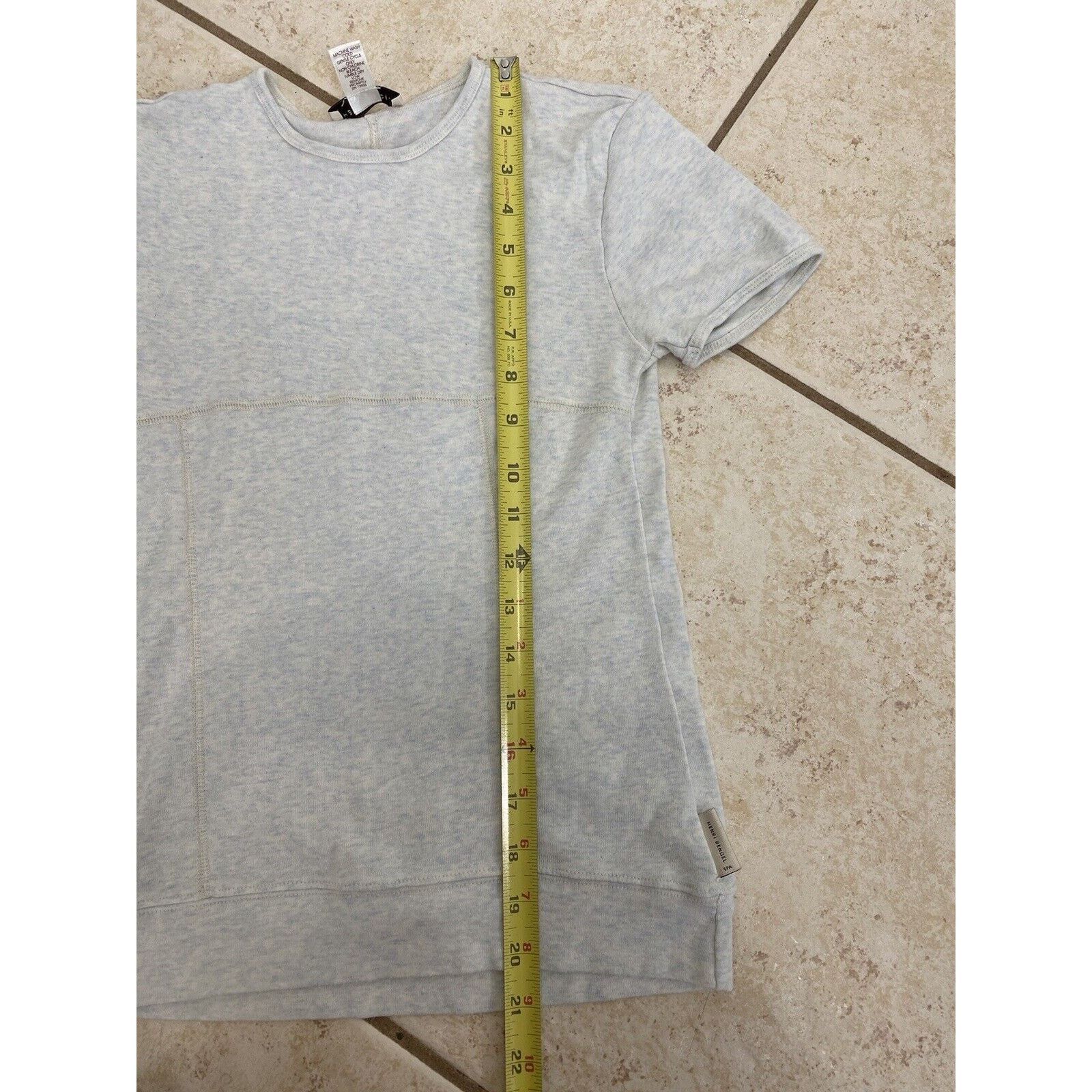 Henri Bendel Henri Bendel Spa Gray Solid Short Sleeve T-Shirt S Casual Size S / US 4 / IT 40 - 8 Thumbnail