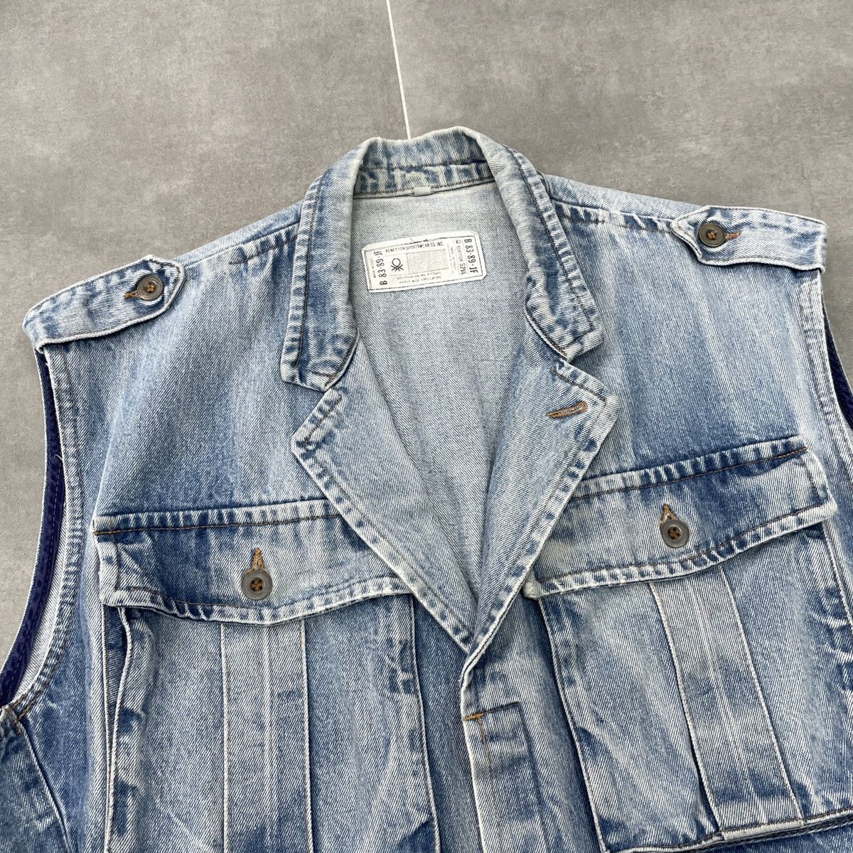 Benetton × Vintage Vintage Benetton Denim Vest Size 52 Size US L / EU 52-54 / 3 - 6 Thumbnail