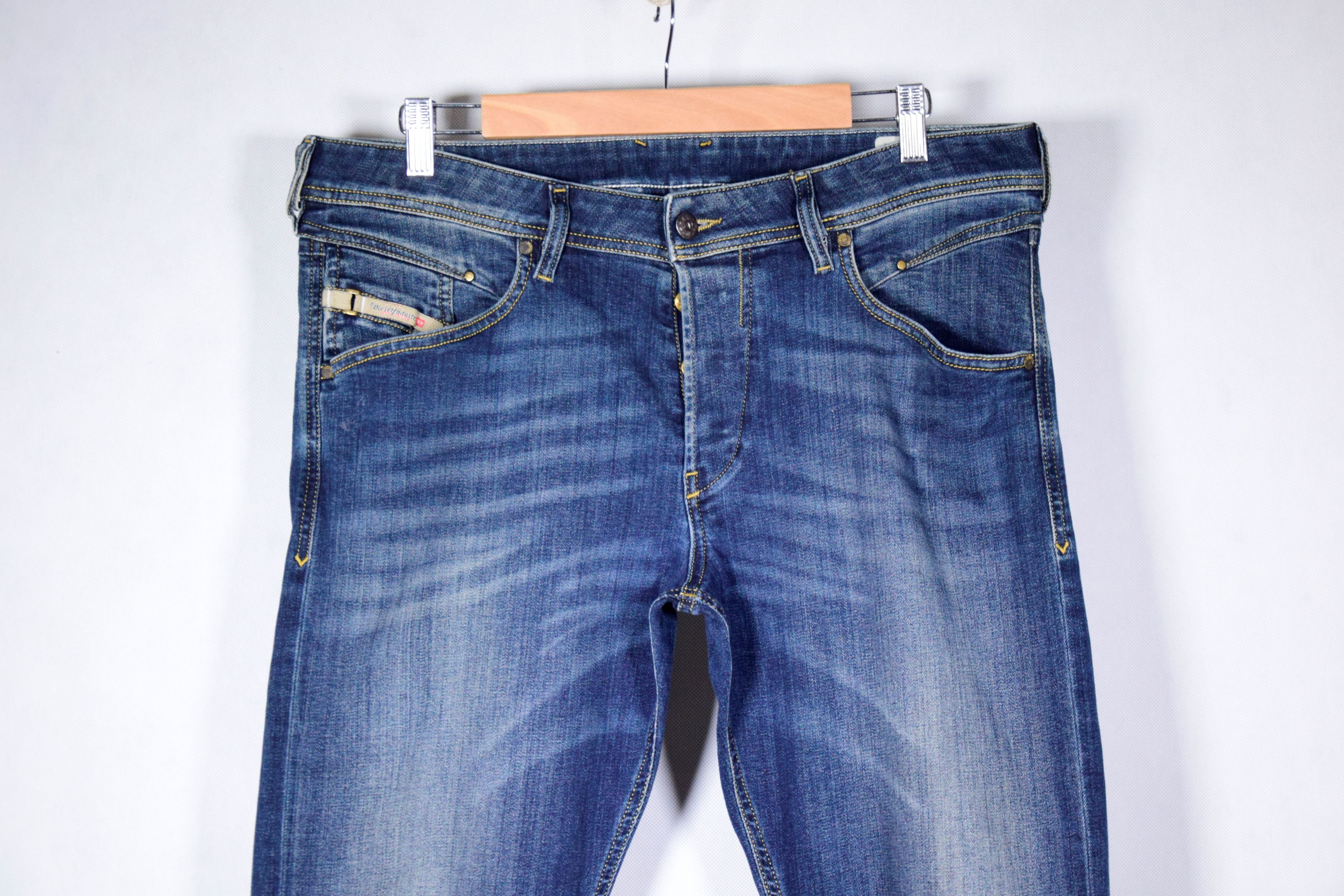 Diesel Diesel BELTHER Reg Slim Tapered 34x32 Wash 0814W Size US 34 / EU 50 - 2 Thumbnail