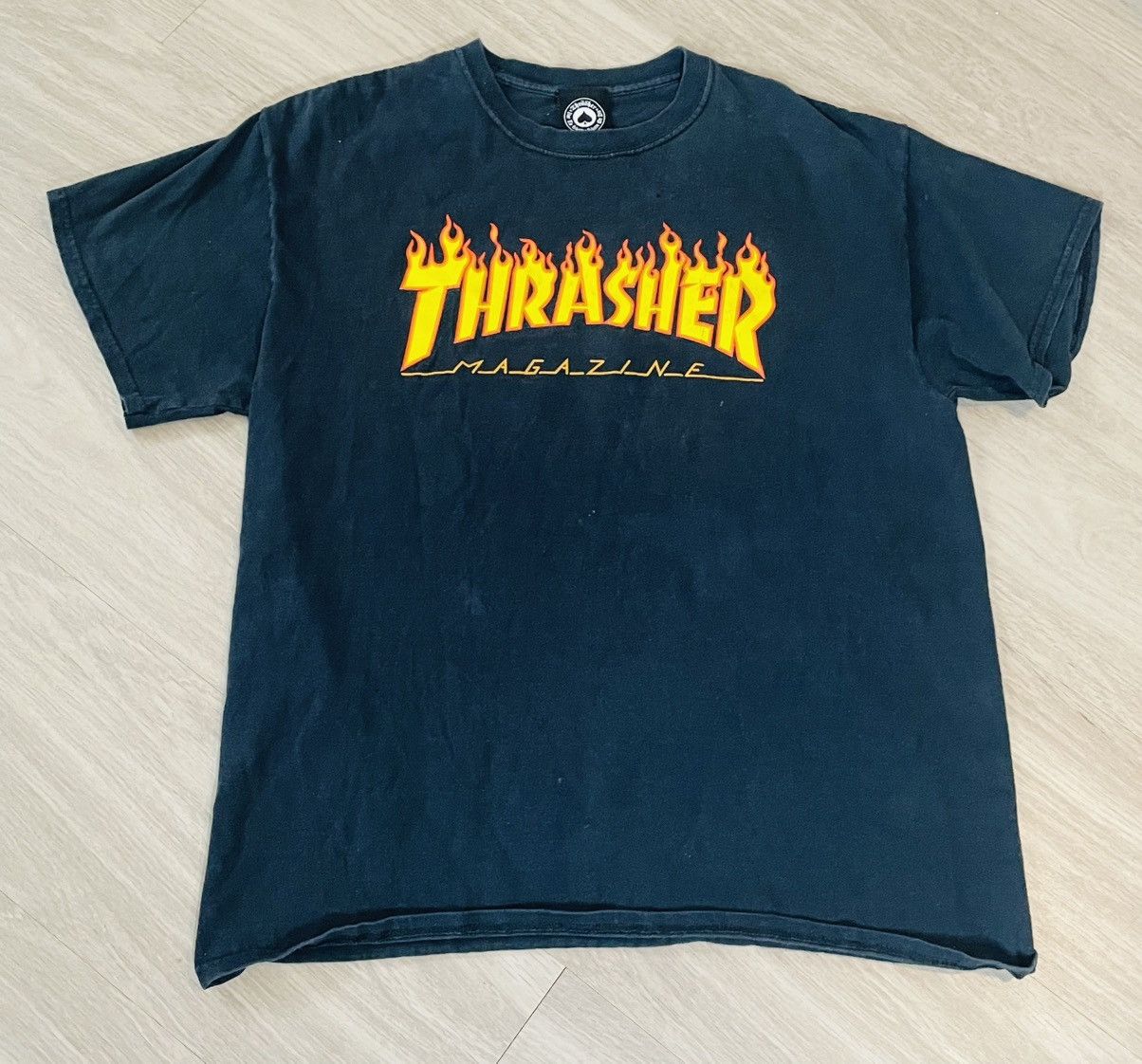 Thrasher × Vintage Vintage Thrasher Magazine Crewneck Shirt L Size US L / EU 52-54 / 3 - 1 Thumbnail