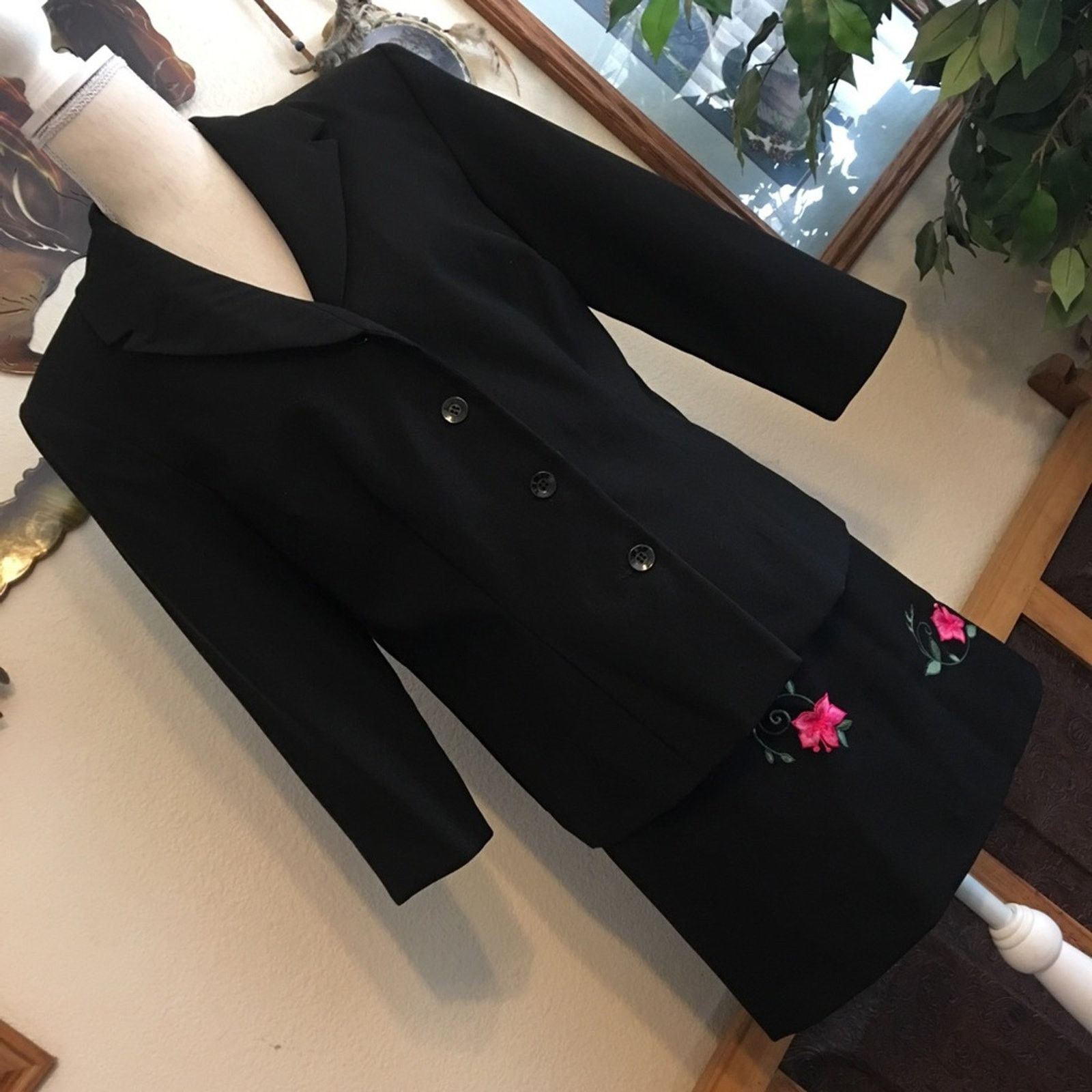 Other DBY pink floral embroidered skirt and jacket set Size XL / US 12-14 / IT 48-50 - 2 Thumbnail