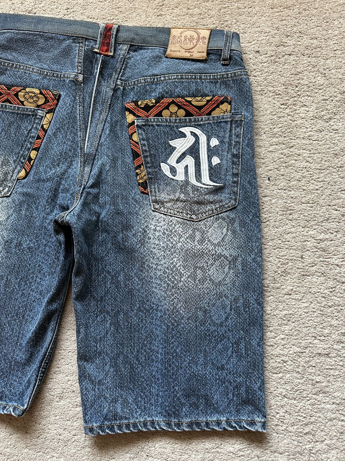 Karakuri Tamashii 1990s Karakuri Tamashi Koi Fish Snake skin Denim Short/Jorts Size US 35 - 8 Thumbnail