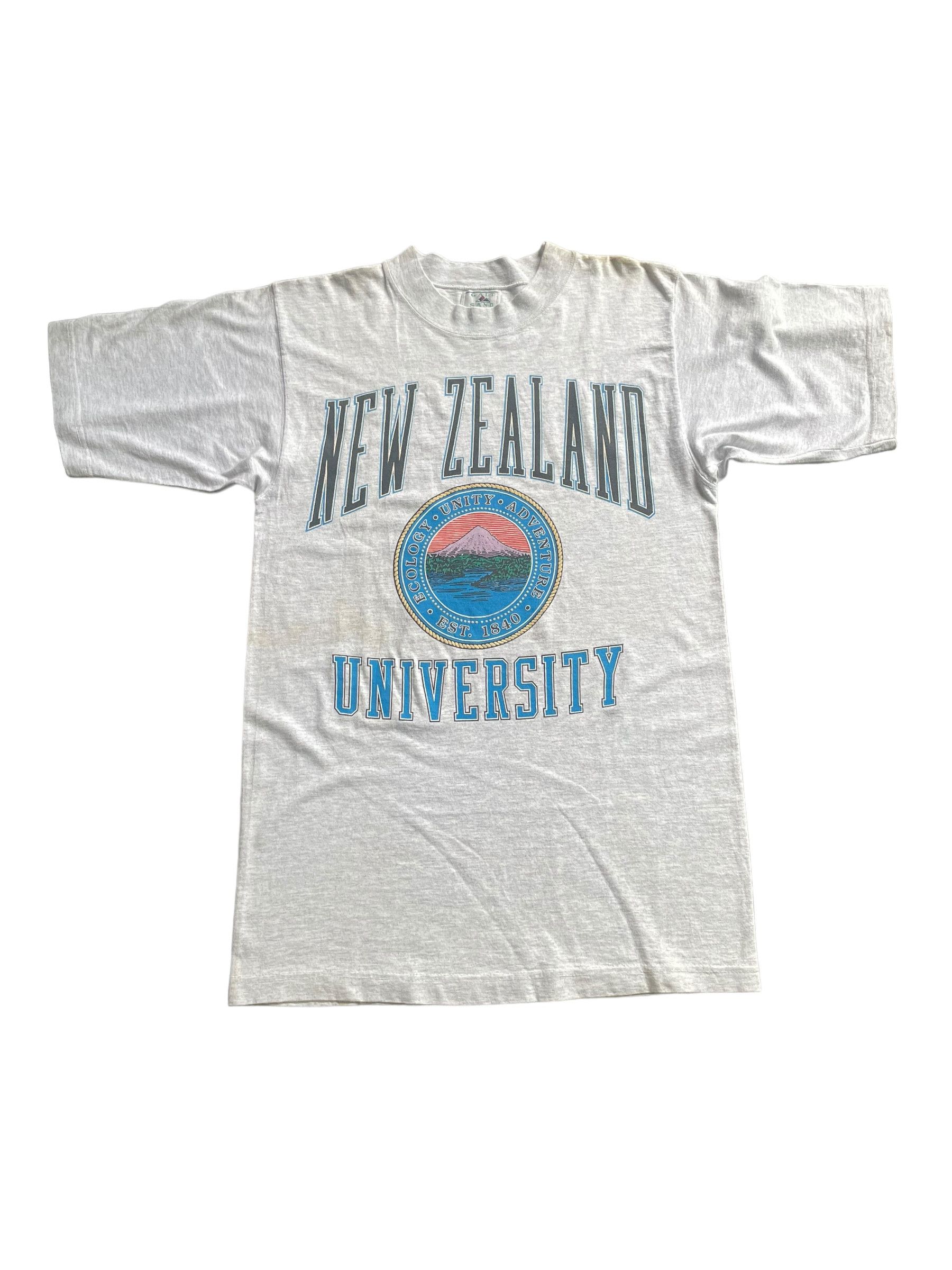 Vintage Vintage New Zealand University Tshirt Size US M / EU 48-50 / 2 - 1 Thumbnail