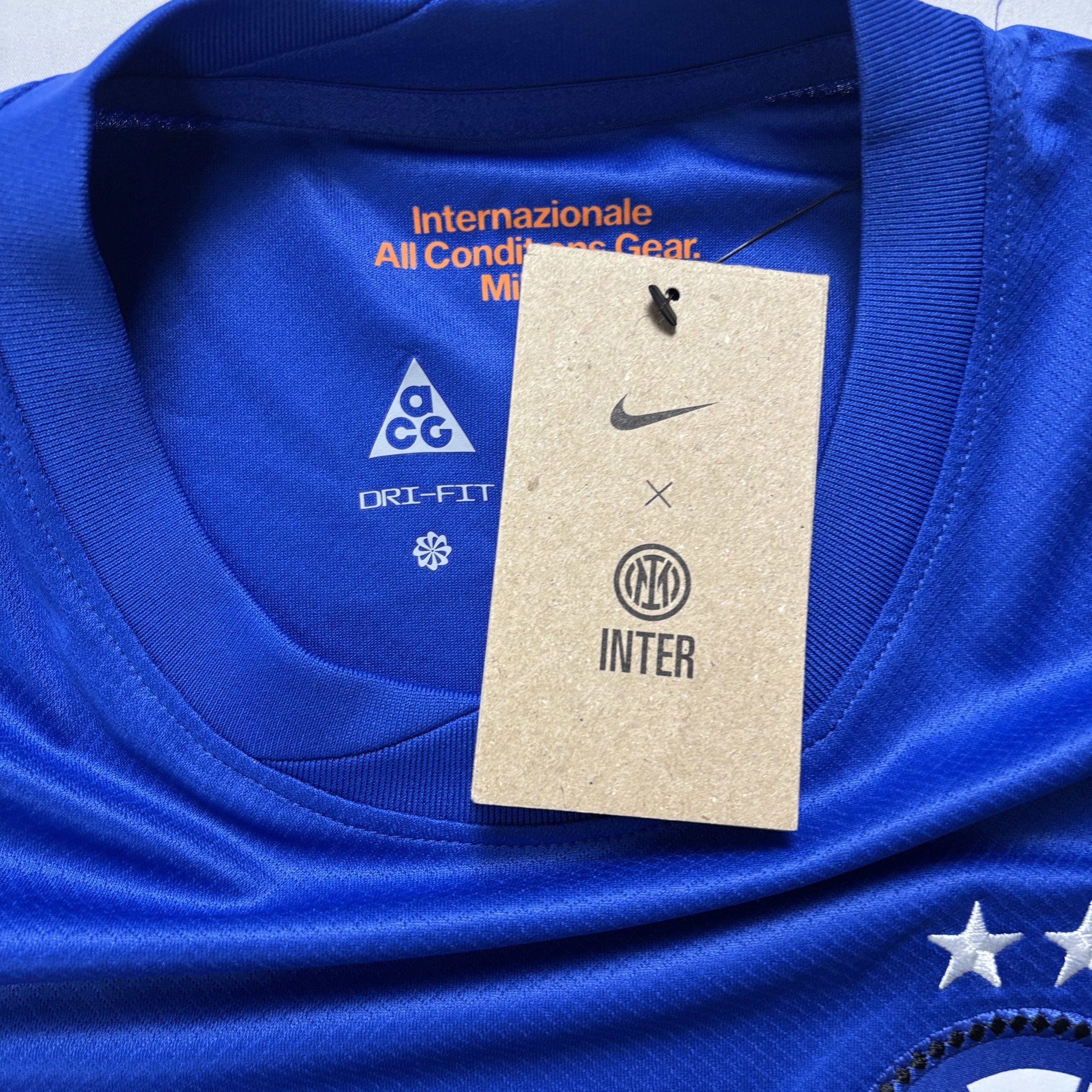 Nike ACG Nike Mens ACG Inter Milan Jersey Sz M New Size US M / EU 48-50 / 2 - 6 Thumbnail