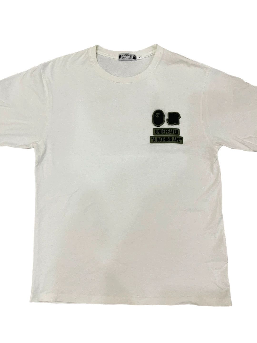Bape A Bathing Ape x Undefeated Logo Patch T-Shirt Size XL Size US XL / EU 56 / 4 - 1 Thumbnail