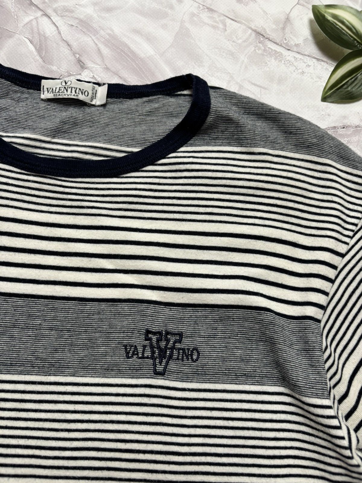 Valentino × Vintage Valentino Beachwear Vintage T-Shirt Made in Italy Mens L Size US L / EU 52-54 / 3 - 3 Thumbnail