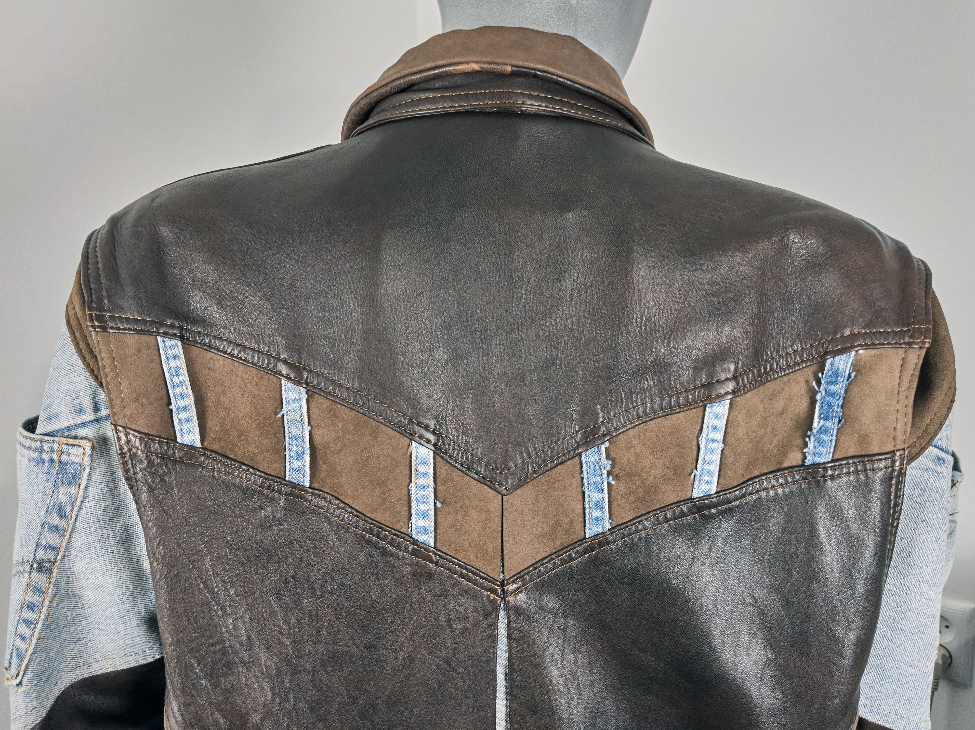 Vintage Vintage 80s Italian leather biker jacket with denim inserts Size US XL / EU 56 / 4 - 16 Thumbnail
