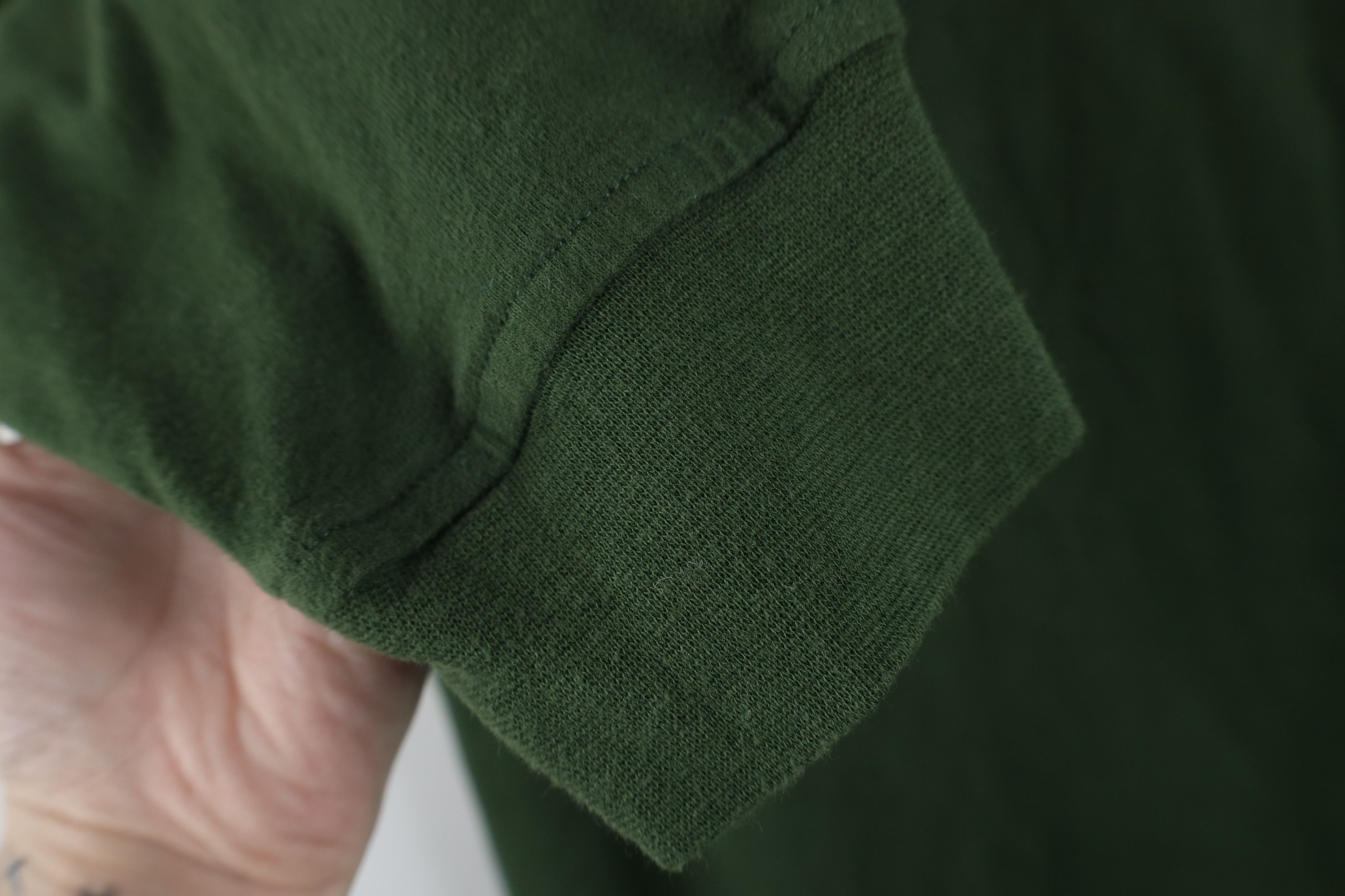 Vintage Vintage 90s Streetwear Blank Pocket Turtleneck T-Shirt Green Size US L / EU 52-54 / 3 - 9 Thumbnail