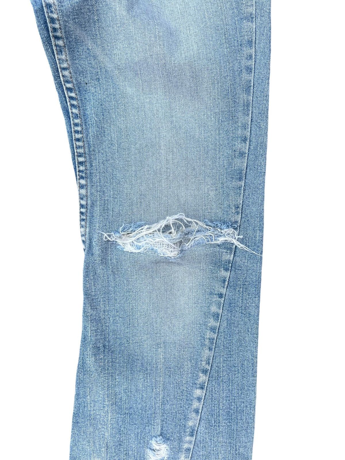Japanese Brand × Tornado Mart Vintage Japanese Brand Blue Washed Distressed Flare Jeans Size 28" / US 6 / IT 42 - 7 Thumbnail