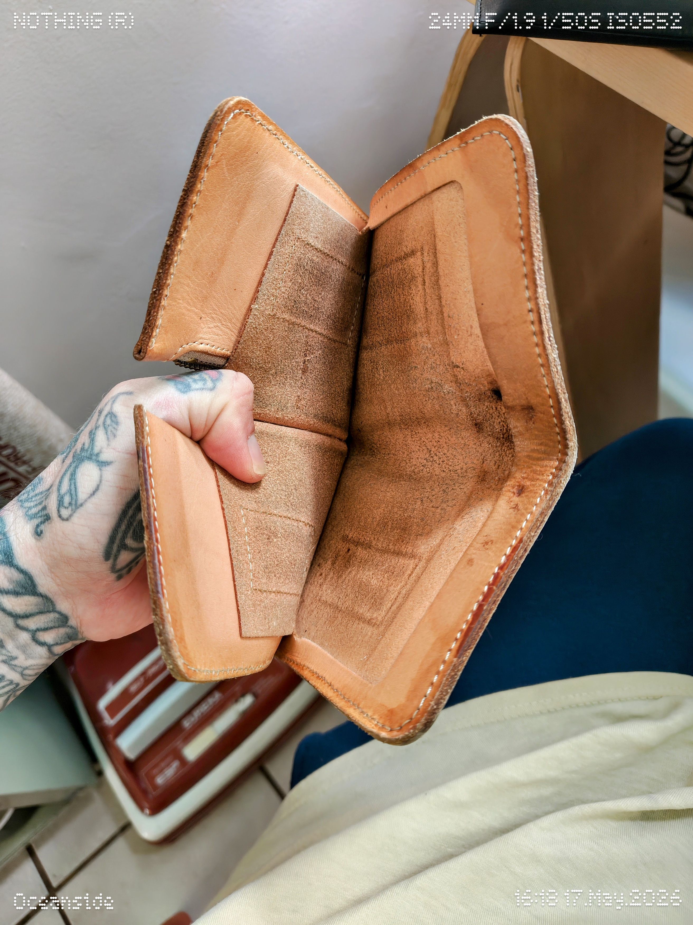 Japanese Brand Japanese Veg Tan Leather Wallet Amazing Patina Made In Japan Size ONE SIZE - 8 Thumbnail