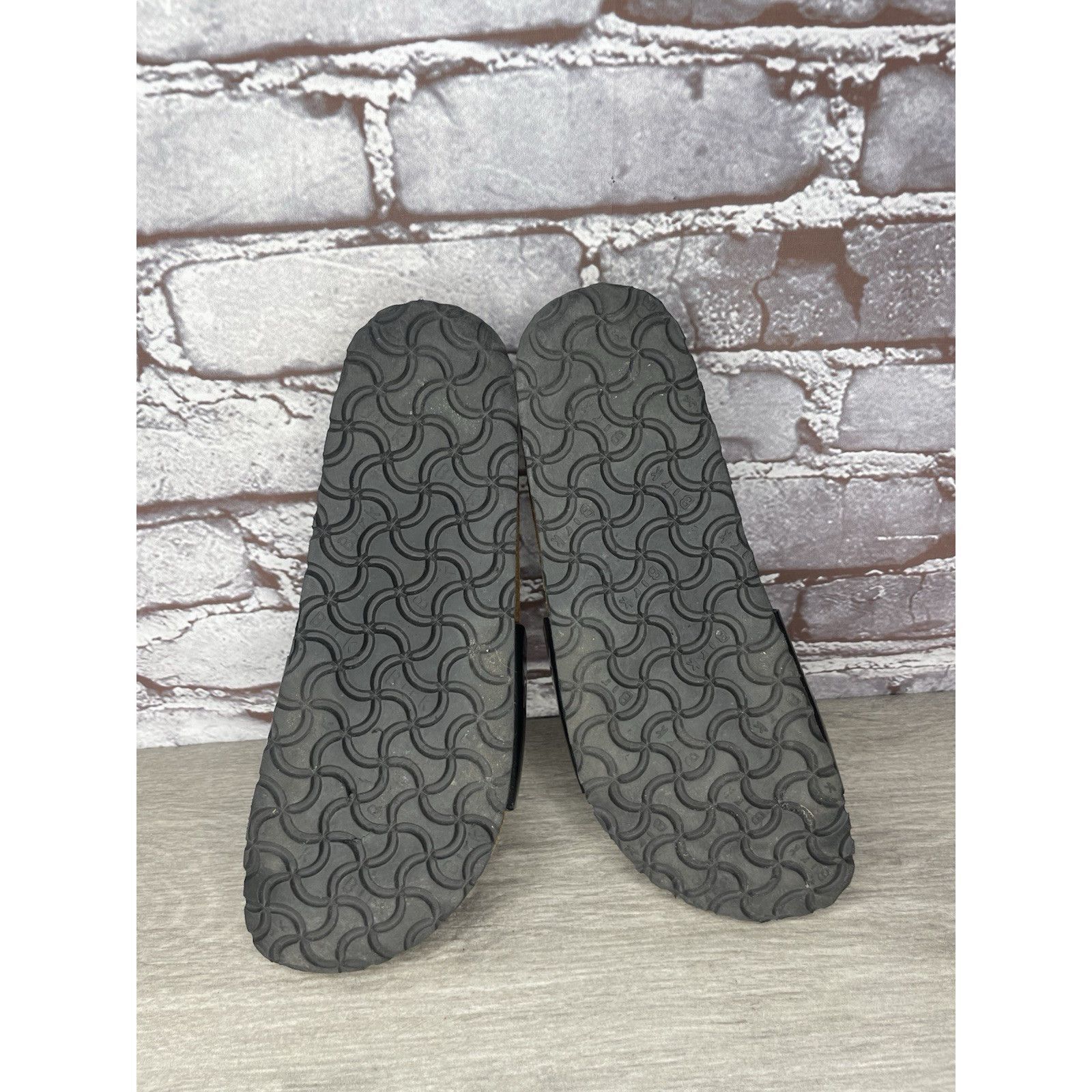 Birkenstock Birkenstock Madrid Black Patent Leather Cork Slide Sandals W Size US 7.5 / IT 37.5 - 6 Thumbnail
