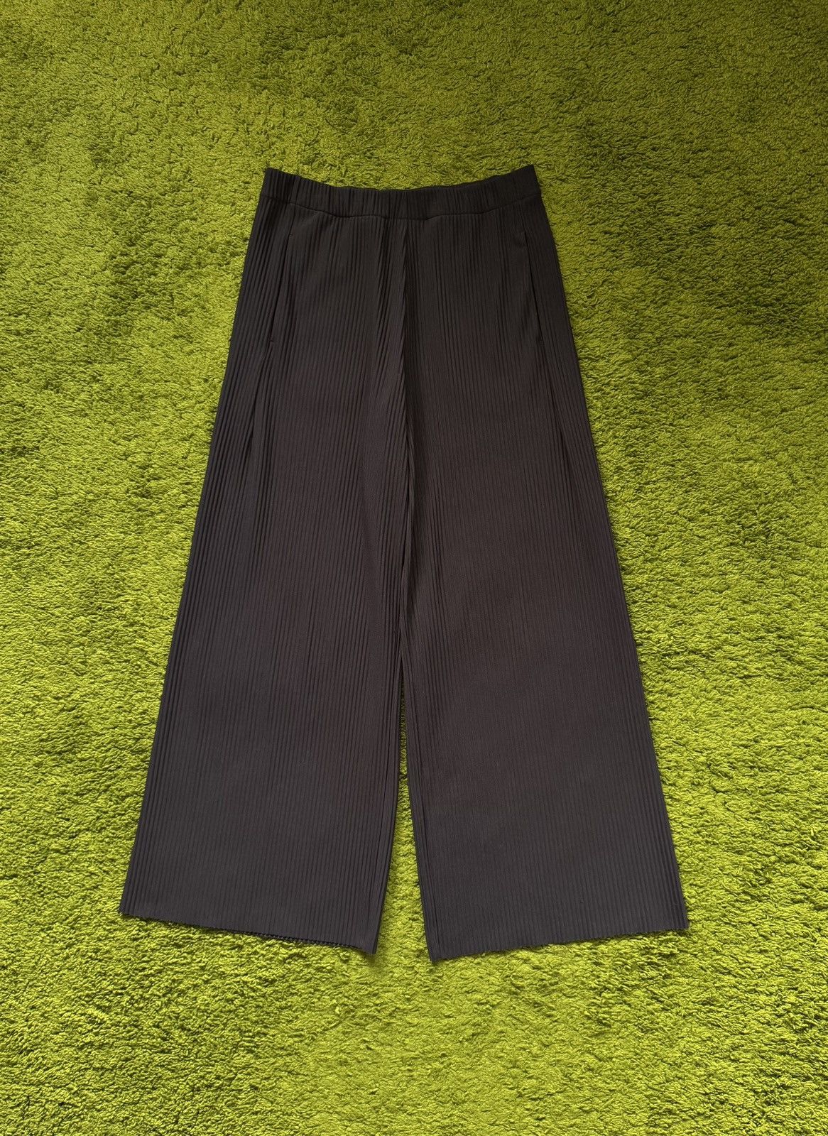 Cos Cos wide leg plisse pants Size 30" / US 8 / IT 44 - 8 Thumbnail