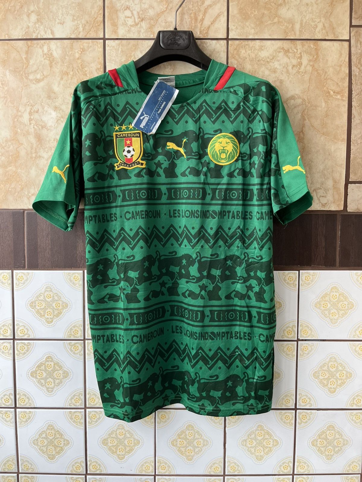 Puma Puma Cameroun World cup soccer jersey Size US S / EU 44-46 / 1 - 1 Thumbnail