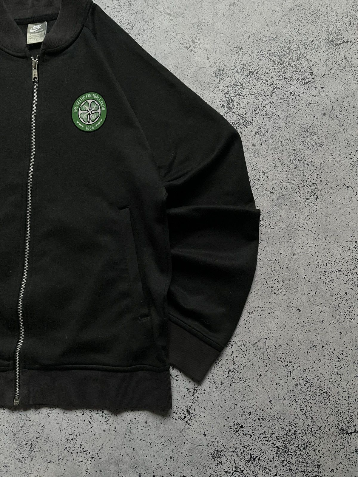 Nike × Vintage Vintage Nike Celtic Football Track Jacket Soccer Y2K USA Size US M / EU 48-50 / 2 - 3 Thumbnail