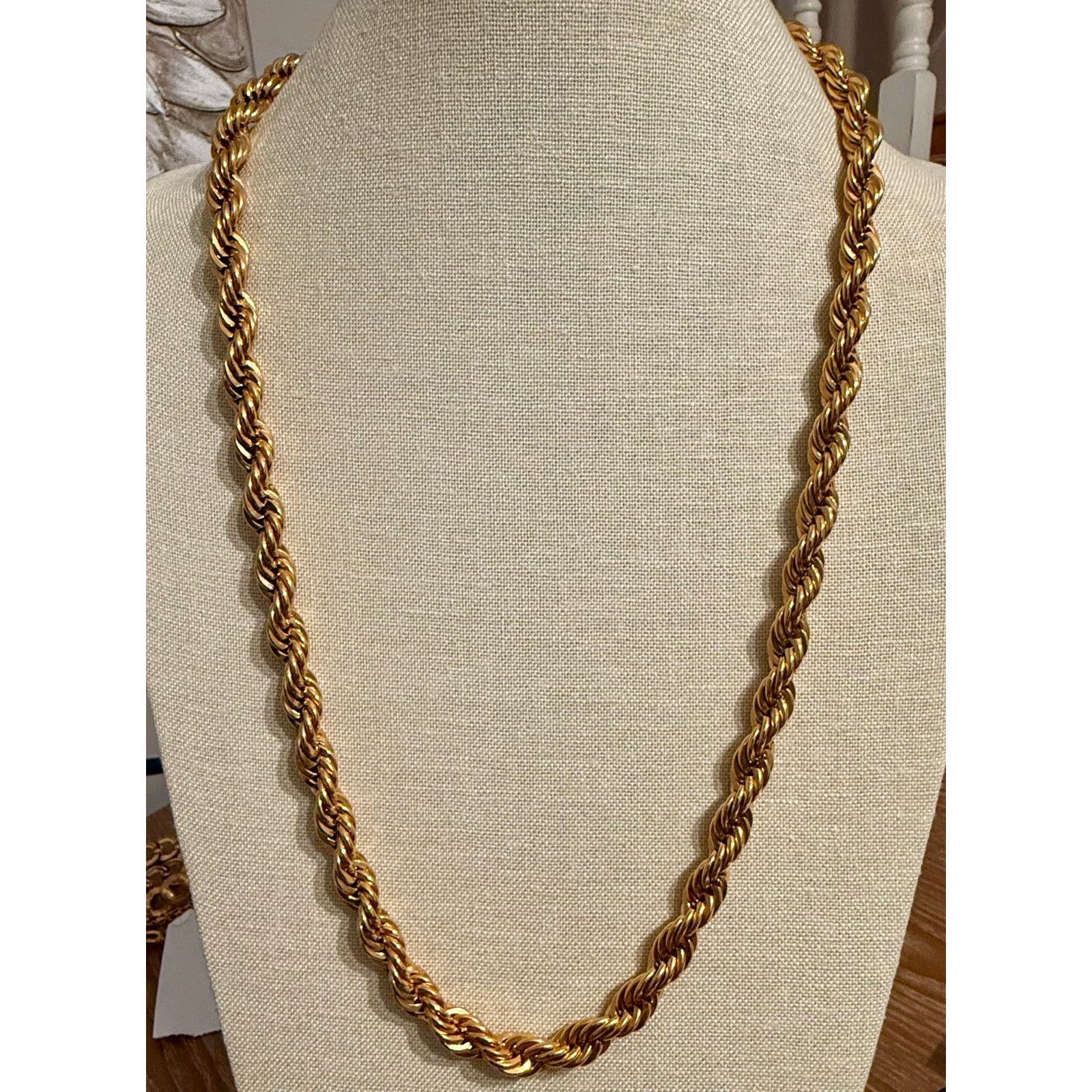 Other Vintage Napier Chunky Runway Chain 23” Gold Tone Size ONE SIZE - 8 Thumbnail