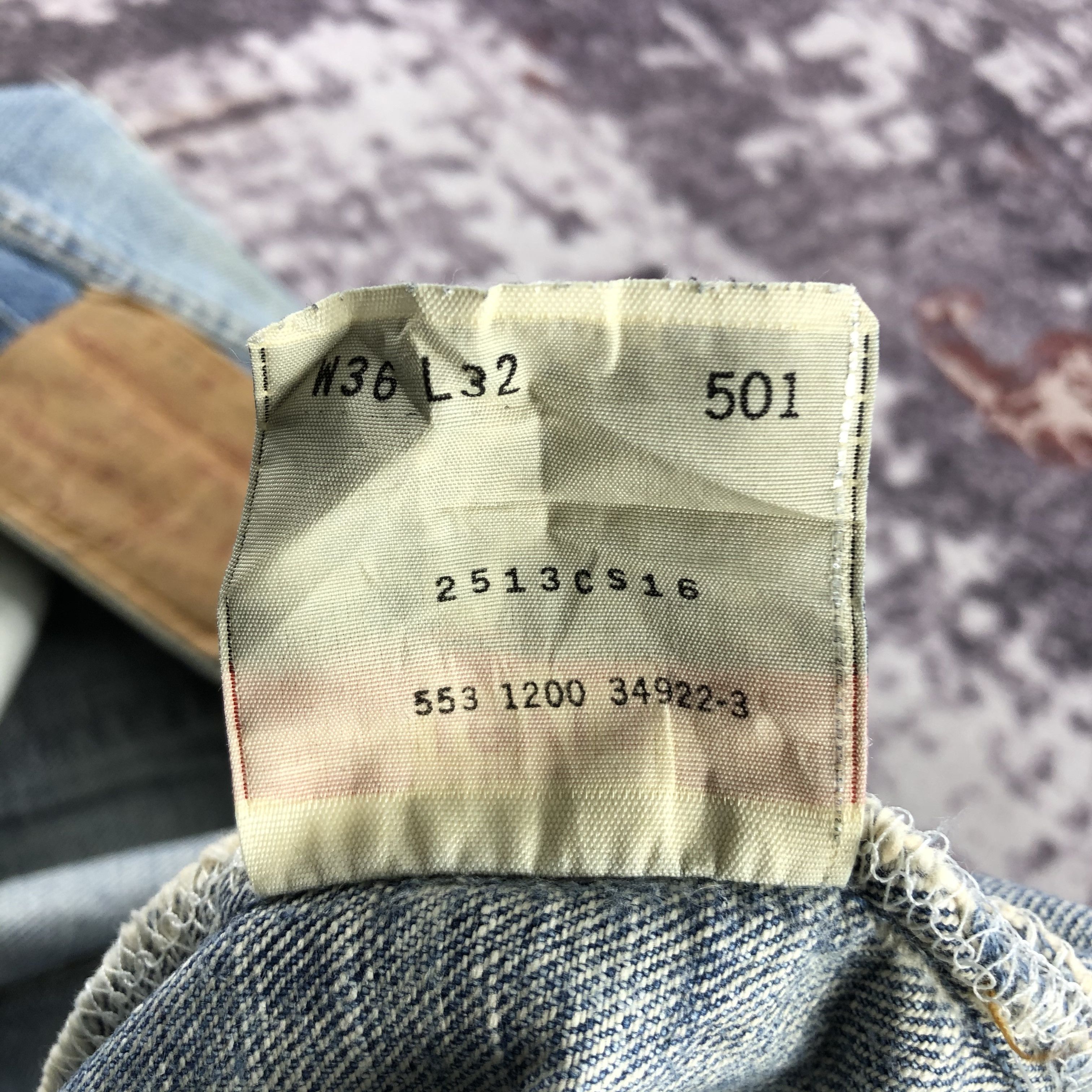 Levi's Vintage 90s Blue Wash Levis 501 Jeans-JM2856 Size US 35 - 15 Thumbnail