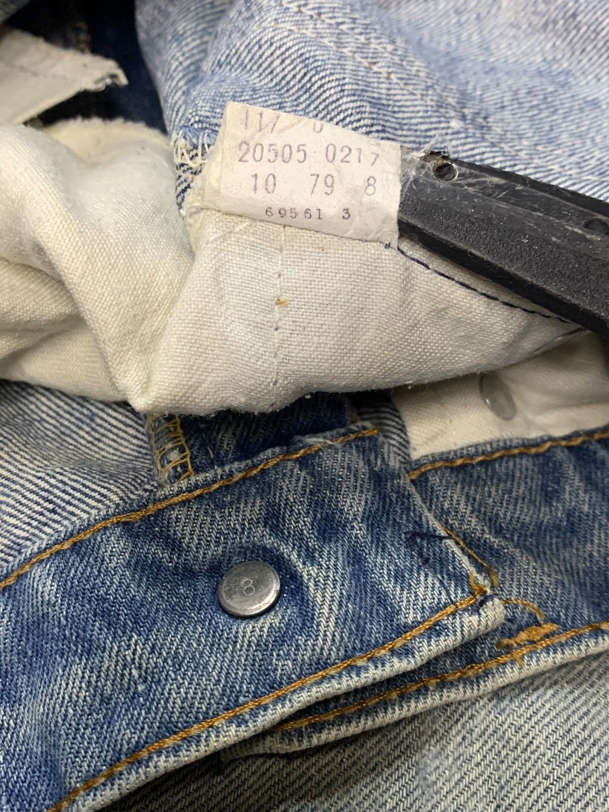 Levi's Vintage 70s Levis 505 Orange Tab Mud Wash Jeans Button #8 Size 28" / US 6 / IT 42 - 11 Thumbnail