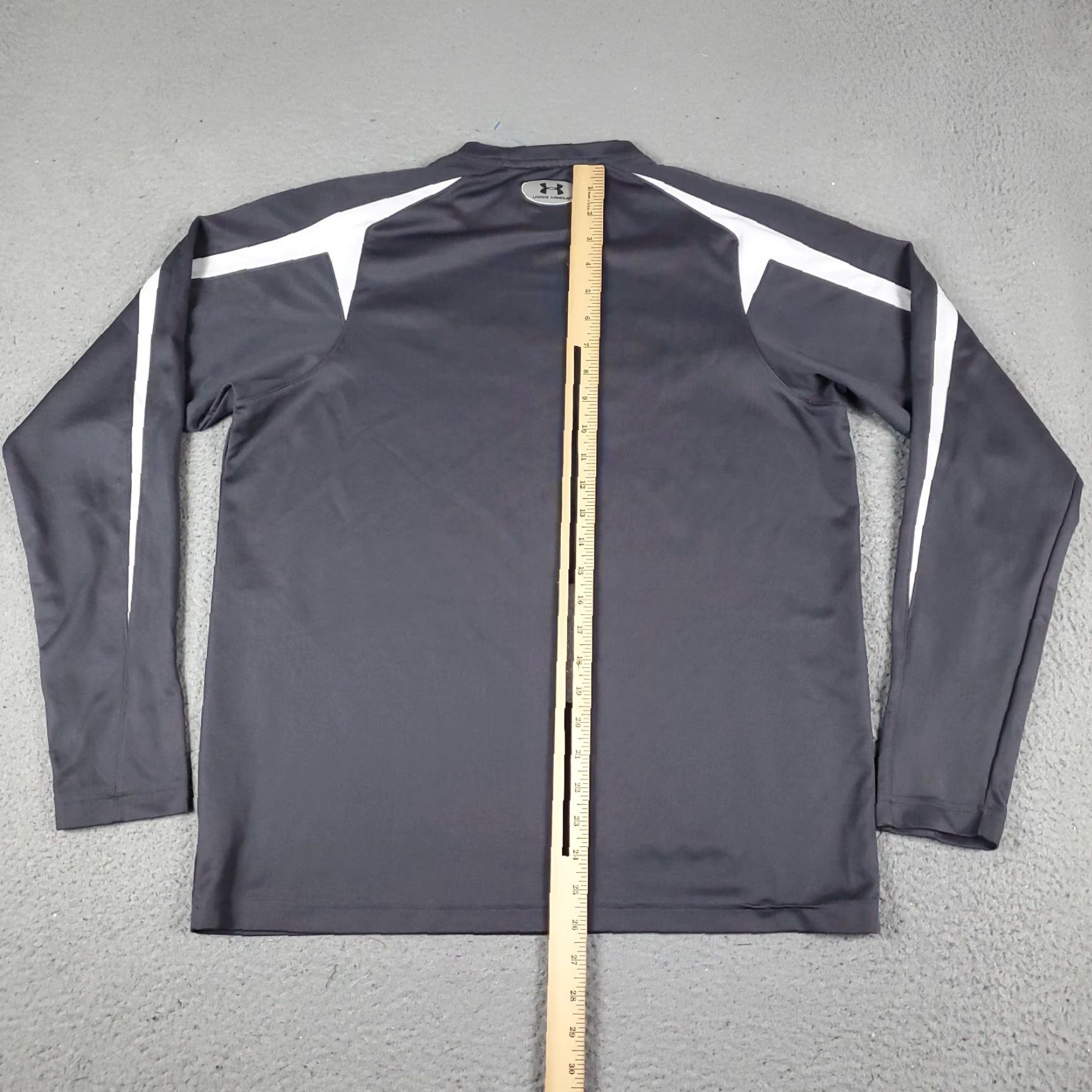 Under Armour Under Armour T Shirt Mens Medium Gray Alaskan Brewing Pullover Long Sleeve Crew Neck Logo Size US M / EU 48-50 / 2 - 6 Thumbnail