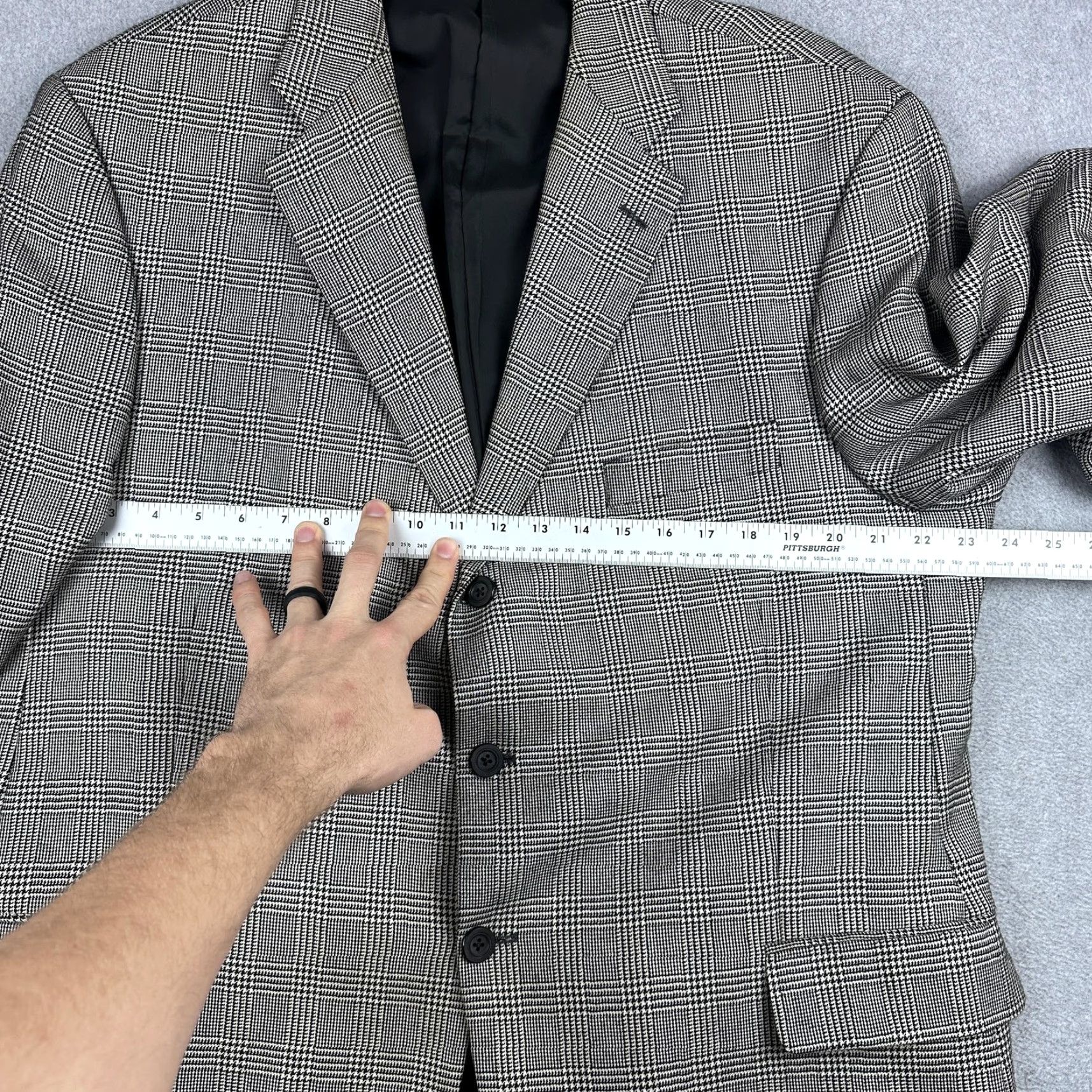 Nordstrom VINTAGE John W. Nordstrom Loro Piana Blazer Mens 48R Gray Plaid Cashmere 3 Button Coat Size 48R - 5 Thumbnail