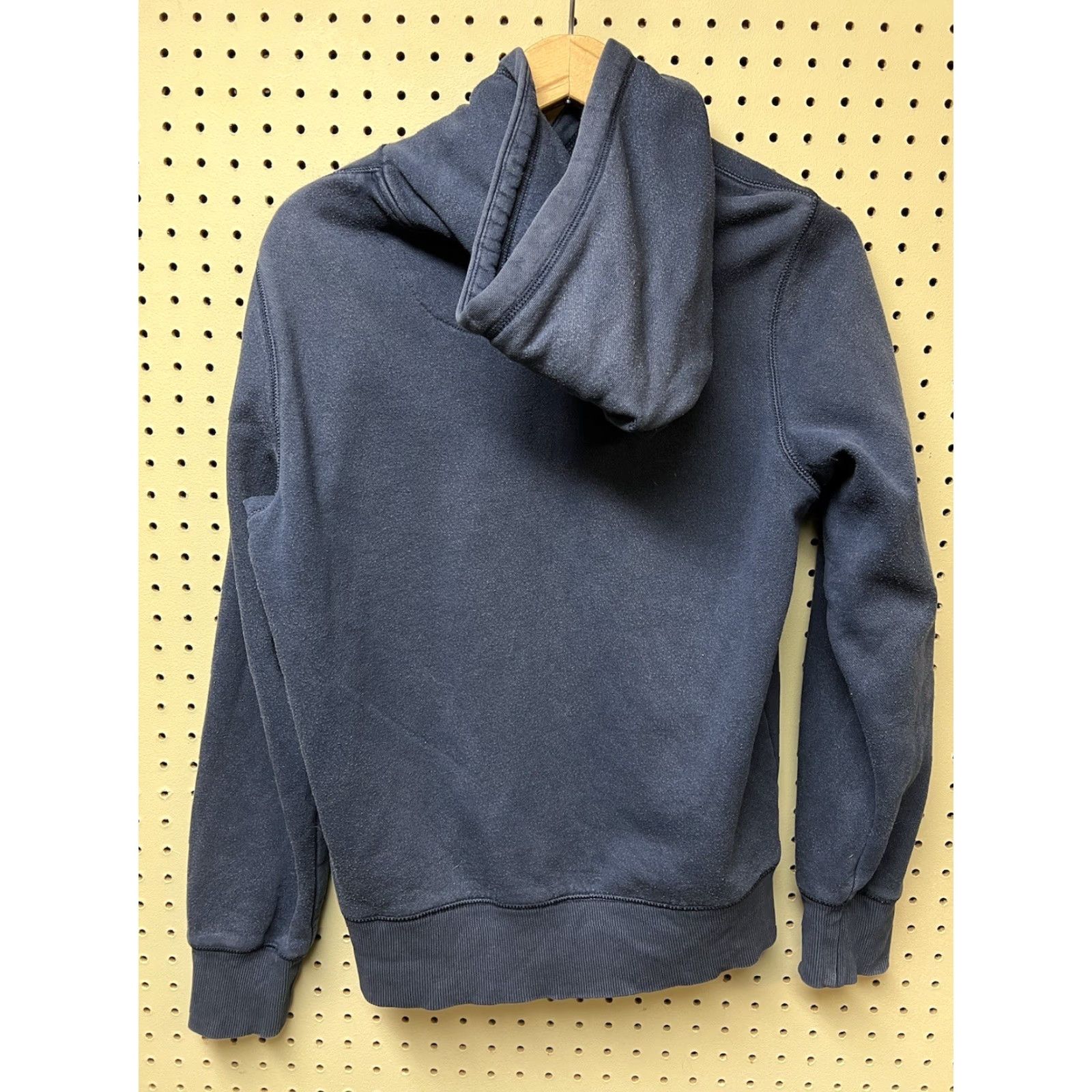 Nike VTG Nike University Hoodie Navy Blue Crew Neck S Small Embroidered Logo Pullover Mens College Sports USA Shirts Size US S / EU 44-46 / 1 - 2 Thumbnail